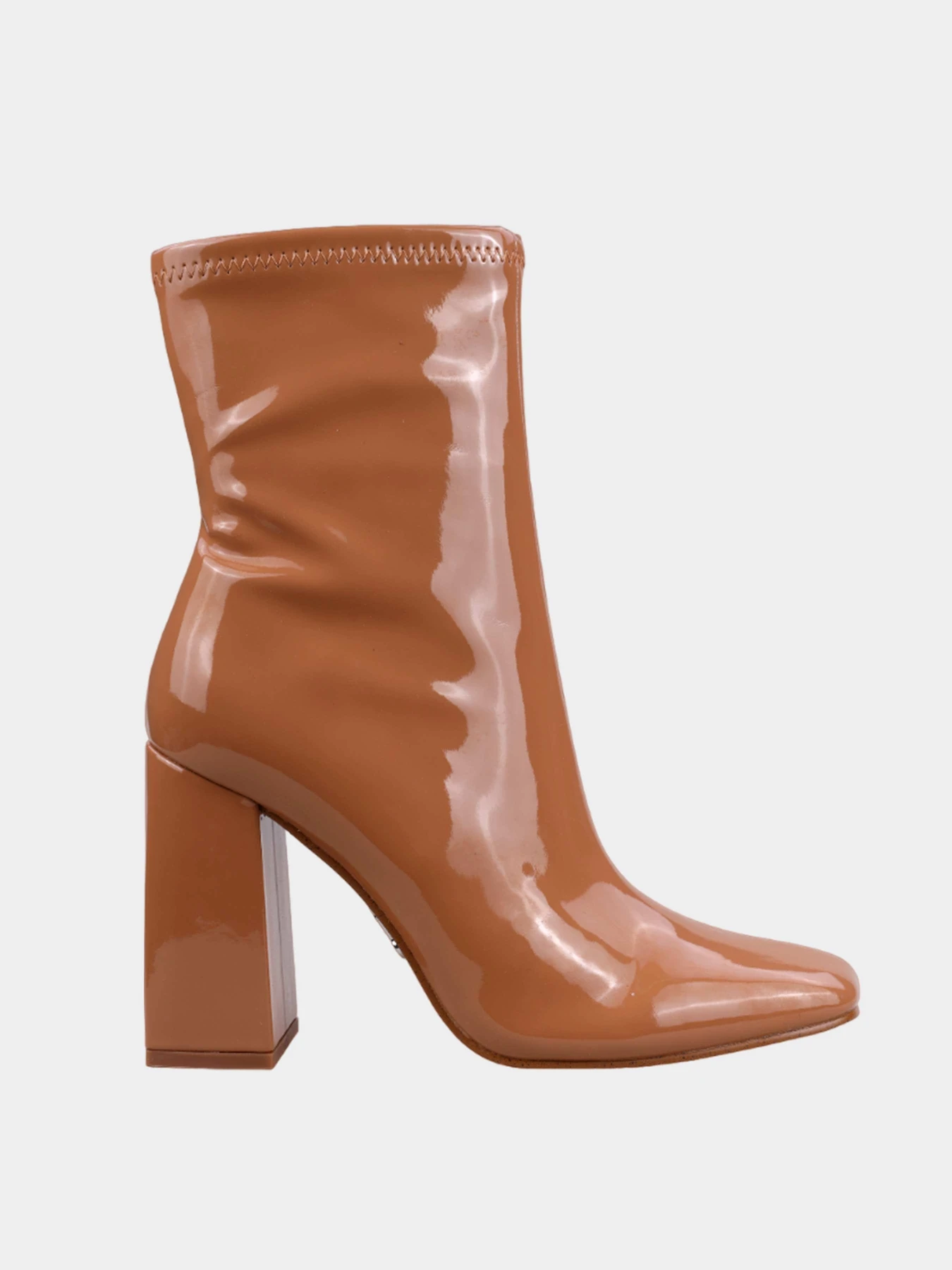 Ботинки и сапоги Steve Madden модель SM19000040 CAMEL PATENT Ботинки и сапоги Steve Madden модель SM19000040 CAMEL PATENT Фото