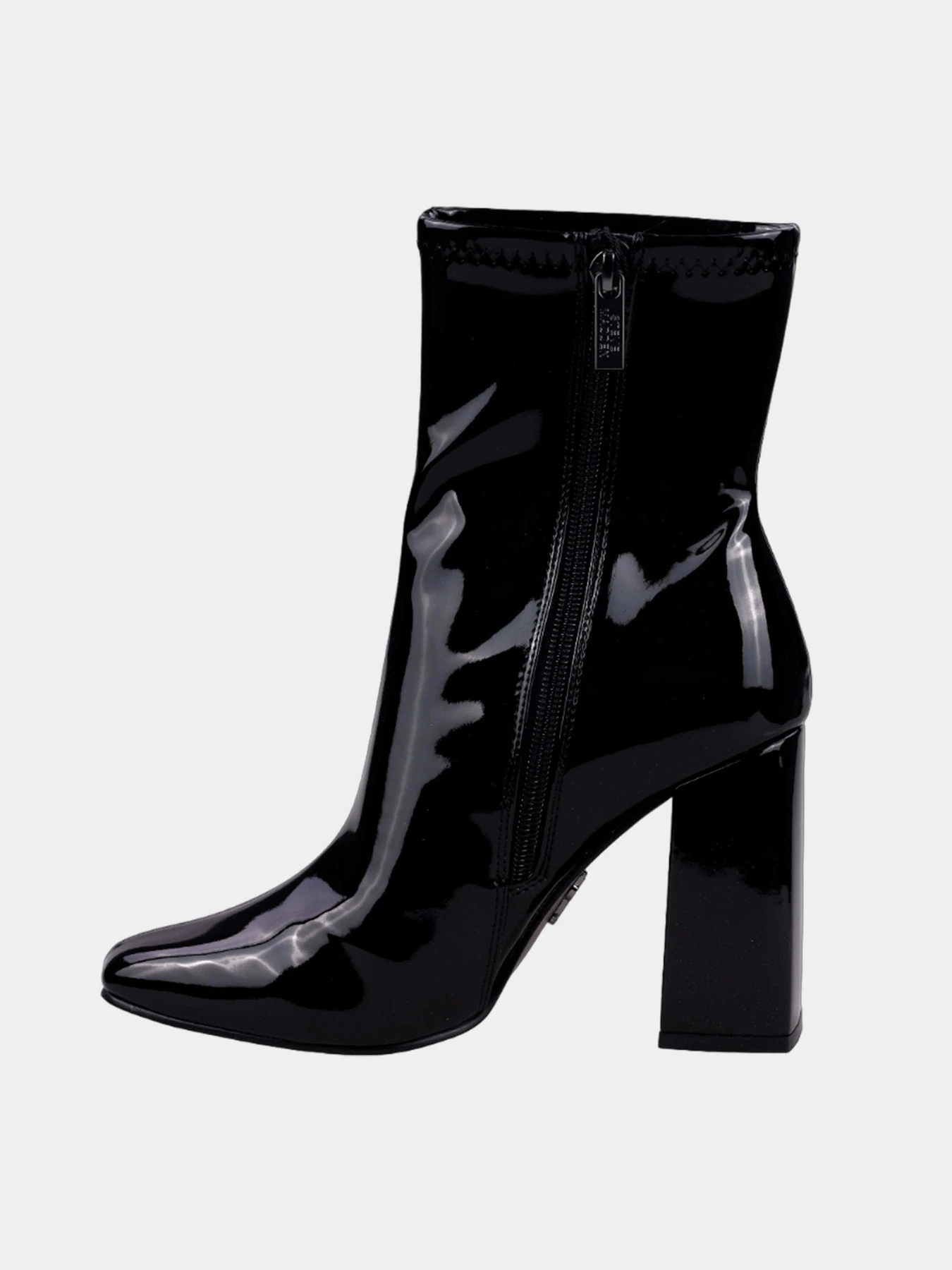 Ботинки и сапоги Steve Madden модель SM19000040 BLACK PATENT Ботинки и сапоги Steve Madden модель SM19000040 BLACK PATENT Фото