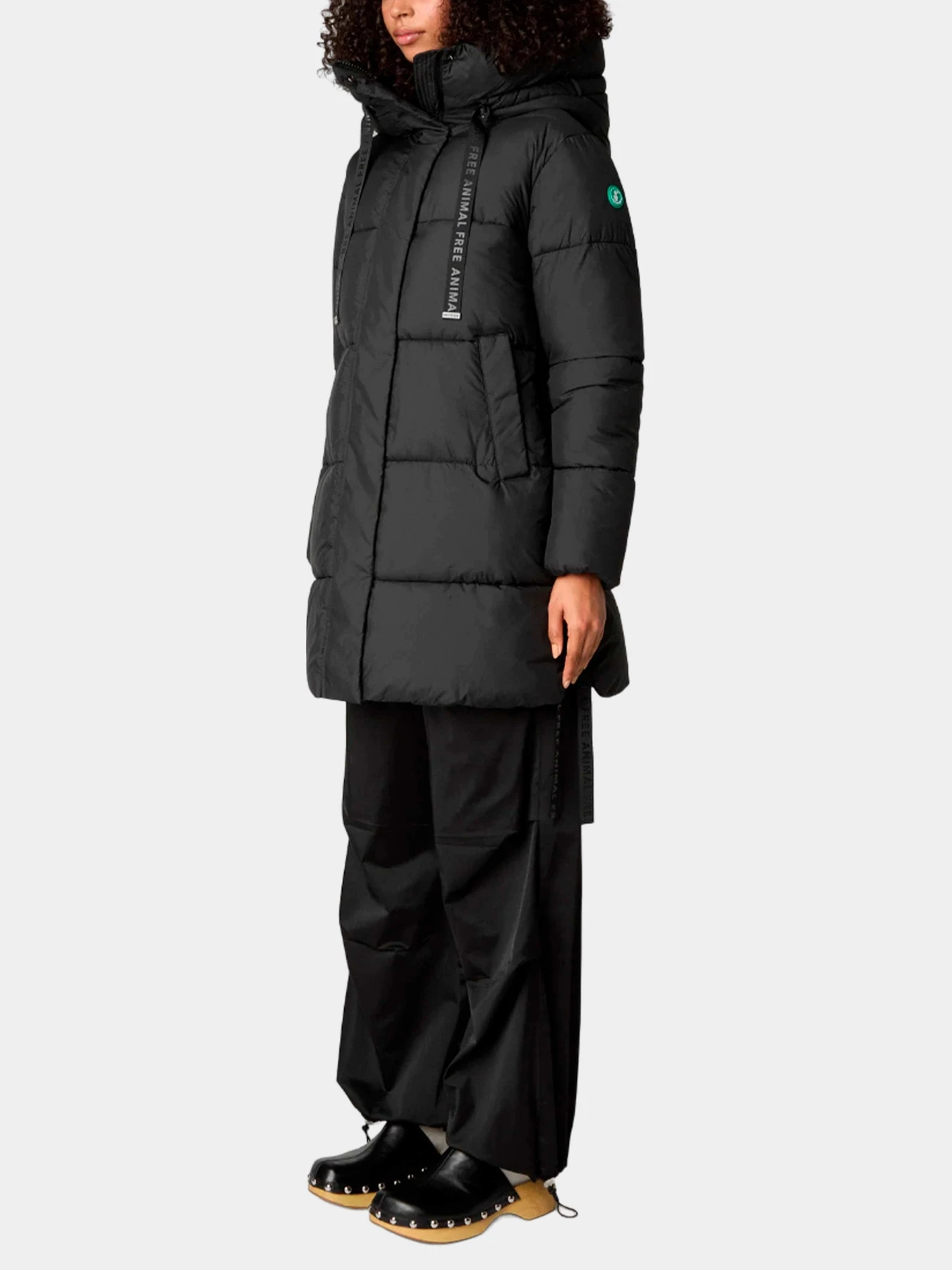 Куртки и дубленки Save the duck модель D41327W-RECY17-10000-Black Куртки и дубленки Save the duck модель D41327W-RECY17-10000-Black Фото