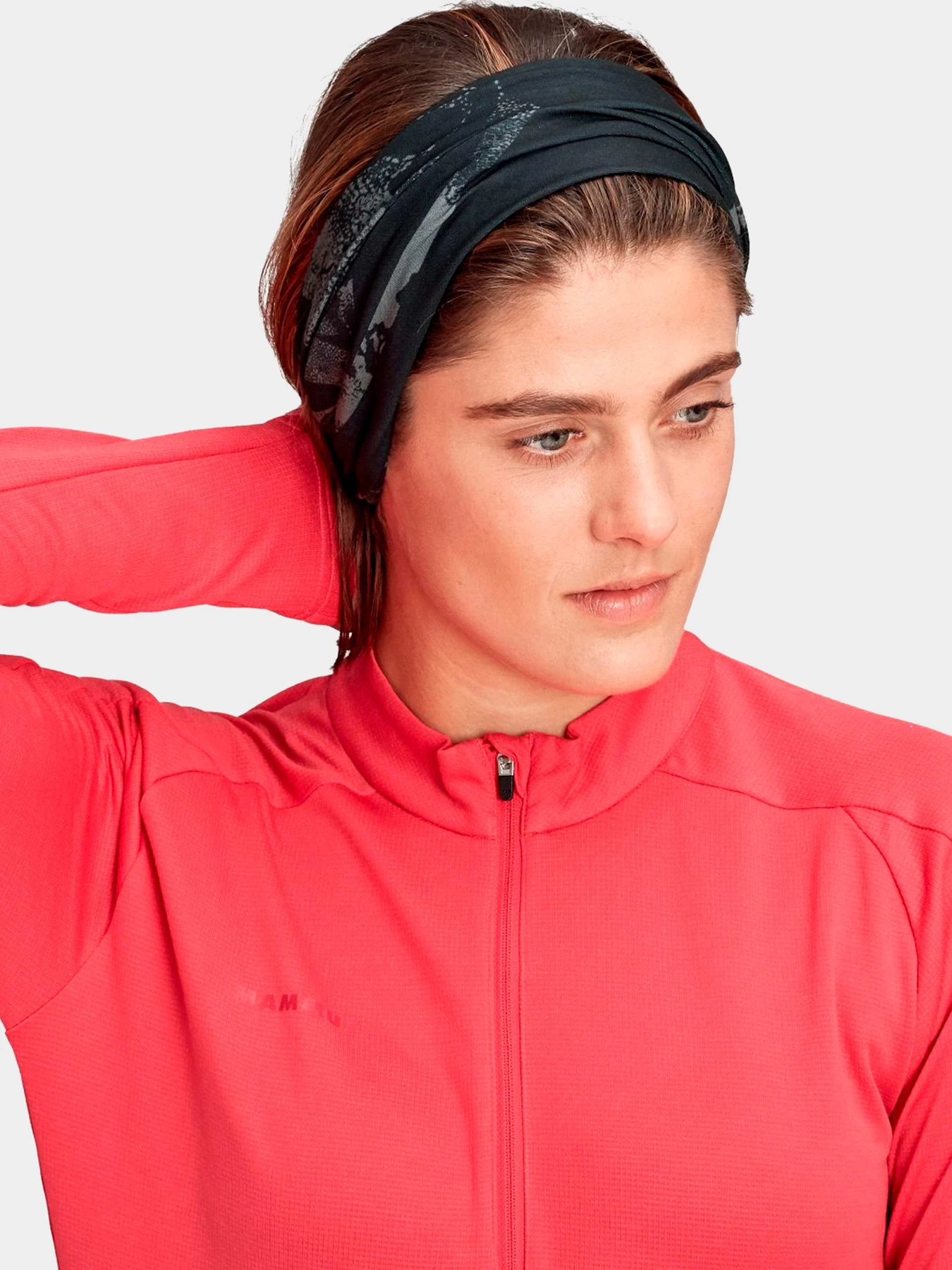 Шарфы и платки Mammut модель 1191-05815-00189 Шарфы и платки Mammut модель 1191-05815-00189 Фото