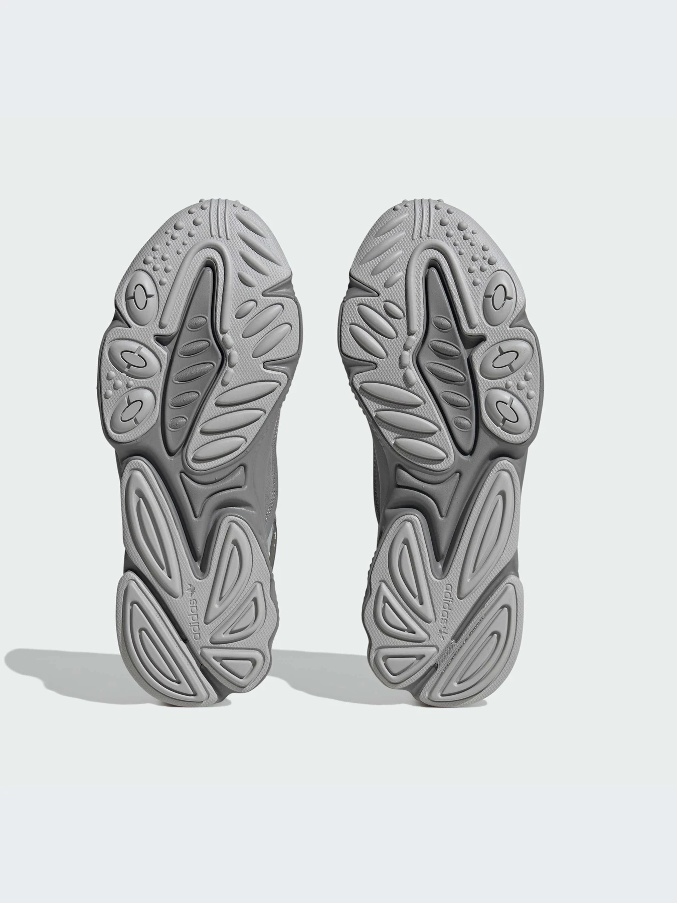 Кроссовки Adidas Ozweego модель ID9823-KZ Кроссовки Adidas Ozweego модель ID9823-KZ Фото