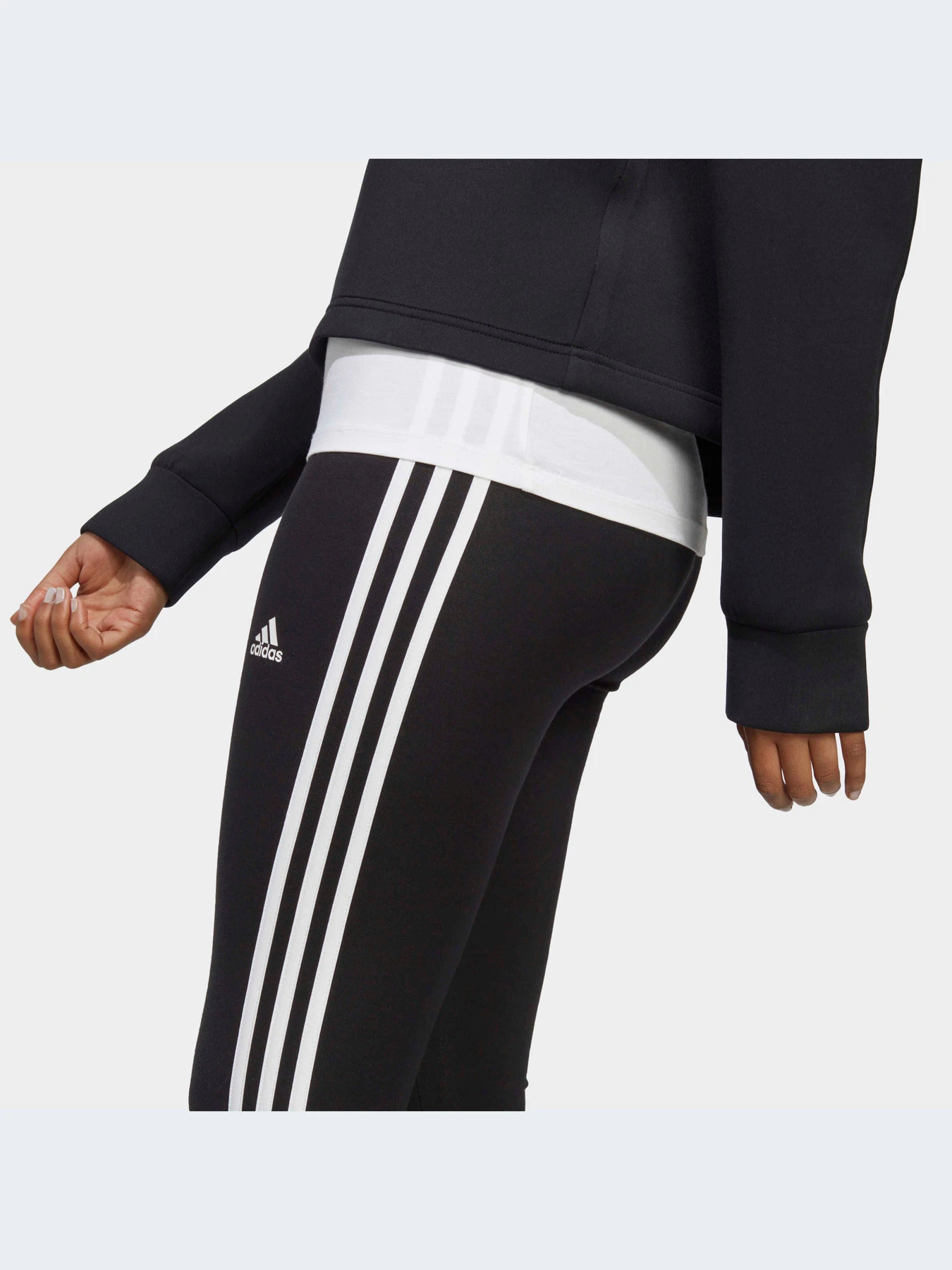 Брюки Adidas модель IC7151-KZ Брюки Adidas модель IC7151-KZ Фото