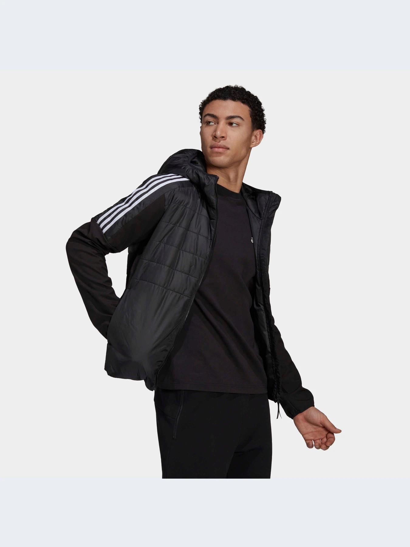 Куртки и дубленки Adidas модель HD5963-KZ Куртки и дубленки Adidas модель HD5963-KZ Фото