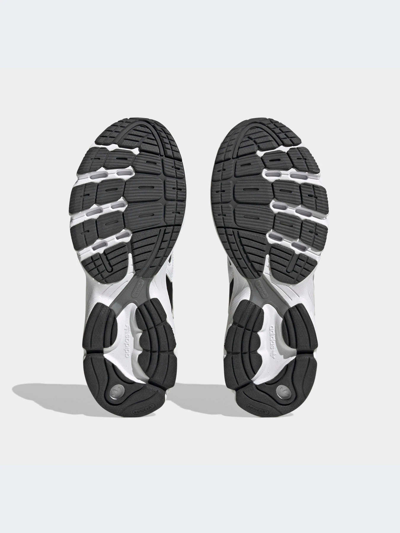 Кроссовки Adidas Astir модель ID1714-KZ Кроссовки Adidas Astir модель ID1714-KZ Фото