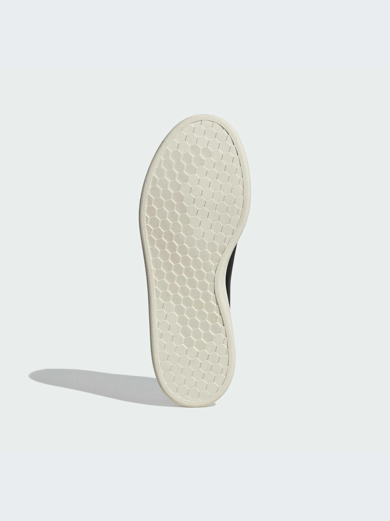 Кроссовки Adidas модель IE4997-KZ Кроссовки Adidas модель IE4997-KZ Фото