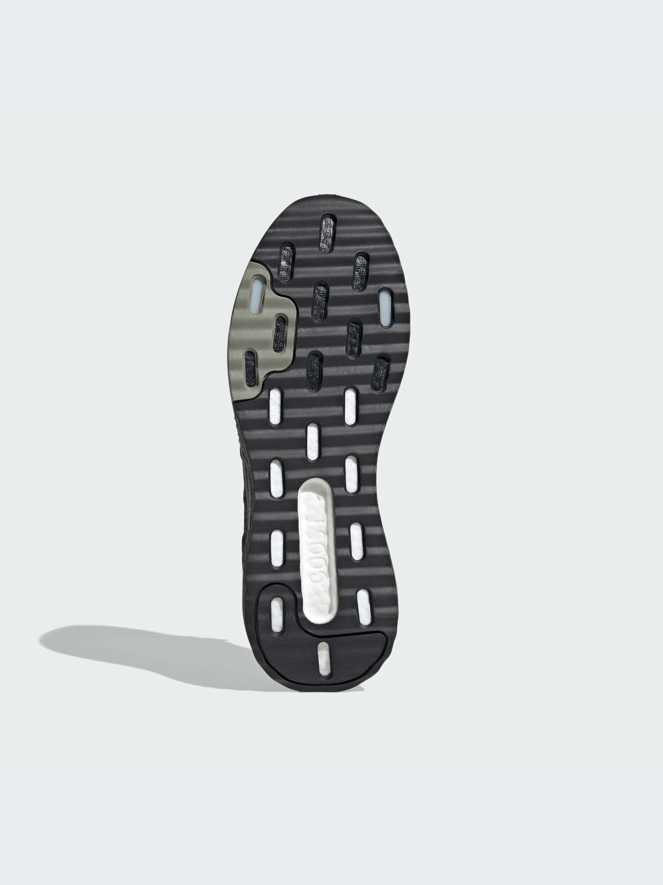Кроссовки Adidas XPLR модель ID9583-KZ Кроссовки Adidas XPLR модель ID9583-KZ Фото