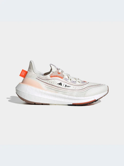 Кроссовки Adidas Ultraboost модель HQ1401-KZ Фото