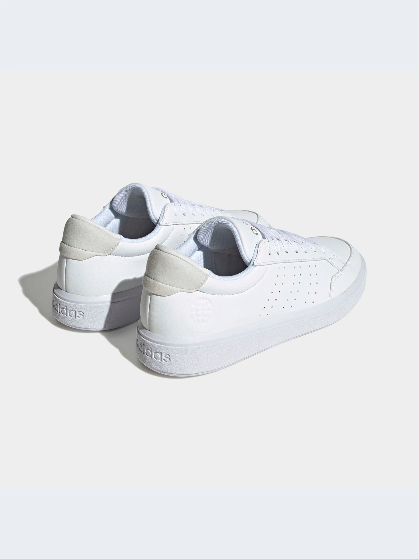 Кроссовки Adidas Court модель H06239-KZ Кроссовки Adidas Court модель H06239-KZ Фото