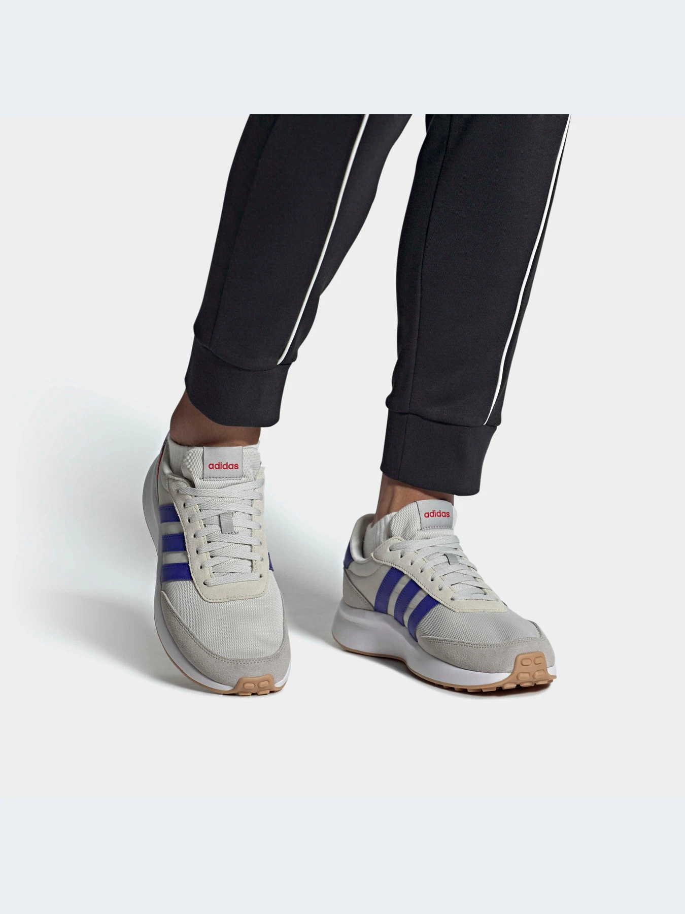 Кроссовки Adidas модель HP6117-KZ Кроссовки Adidas модель HP6117-KZ Фото