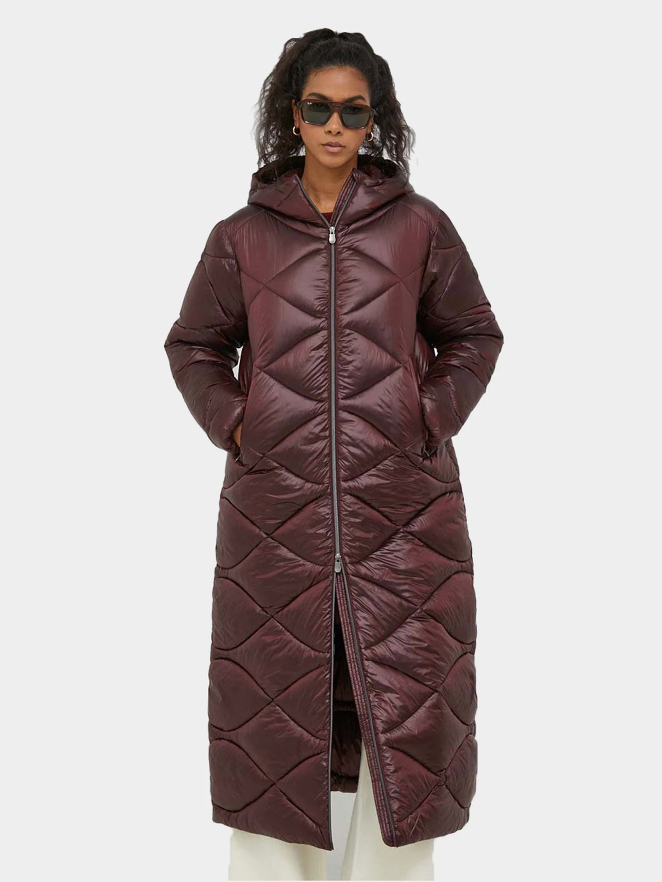 Куртки и дубленки Save the duck модель D41400W-GLAM17-70010-Burgundy Black Фото
