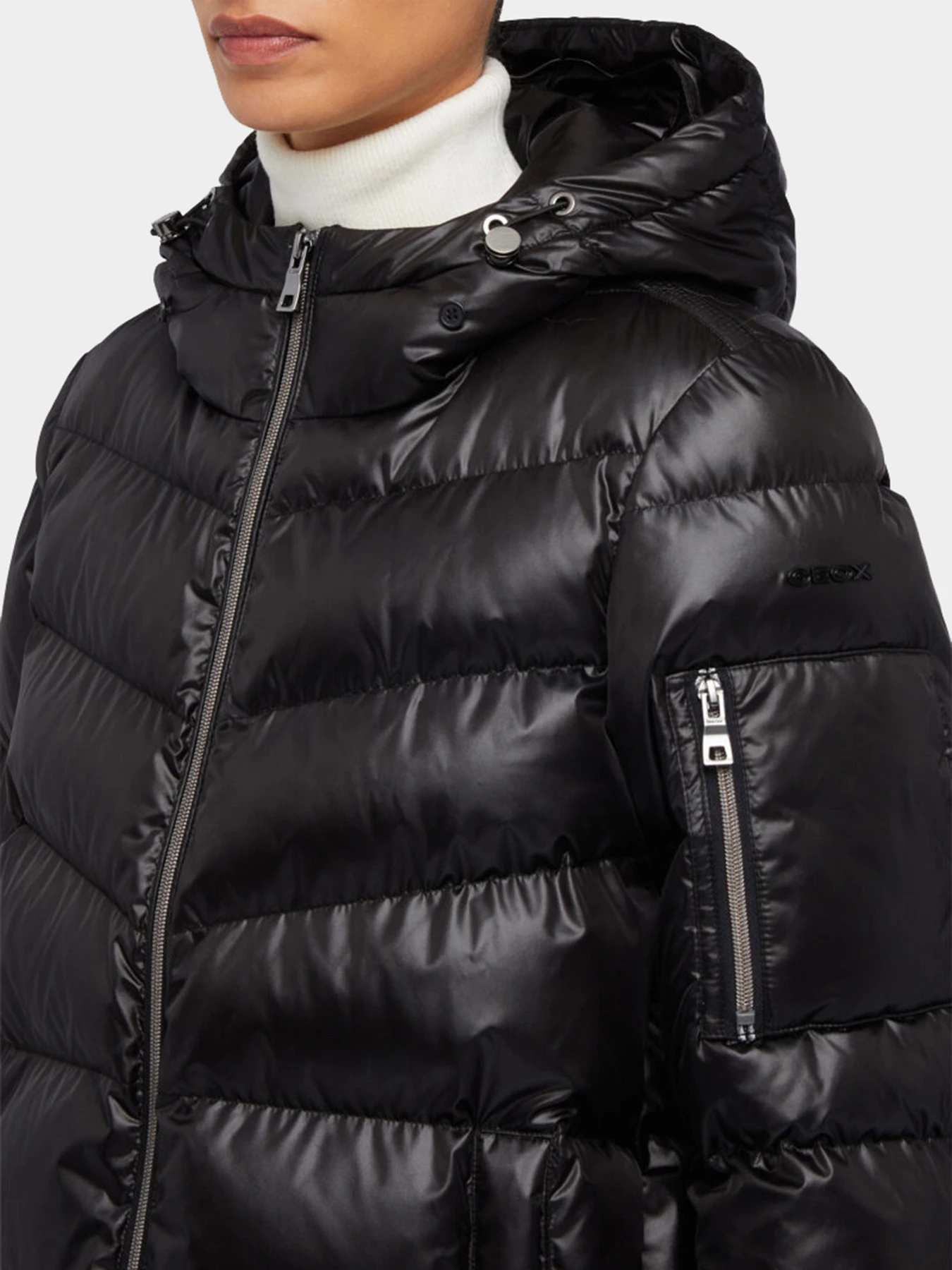 Куртки и дубленки Geox модель W3628S-T3013-F9000 Куртки и дубленки Geox модель W3628S-T3013-F9000 Фото