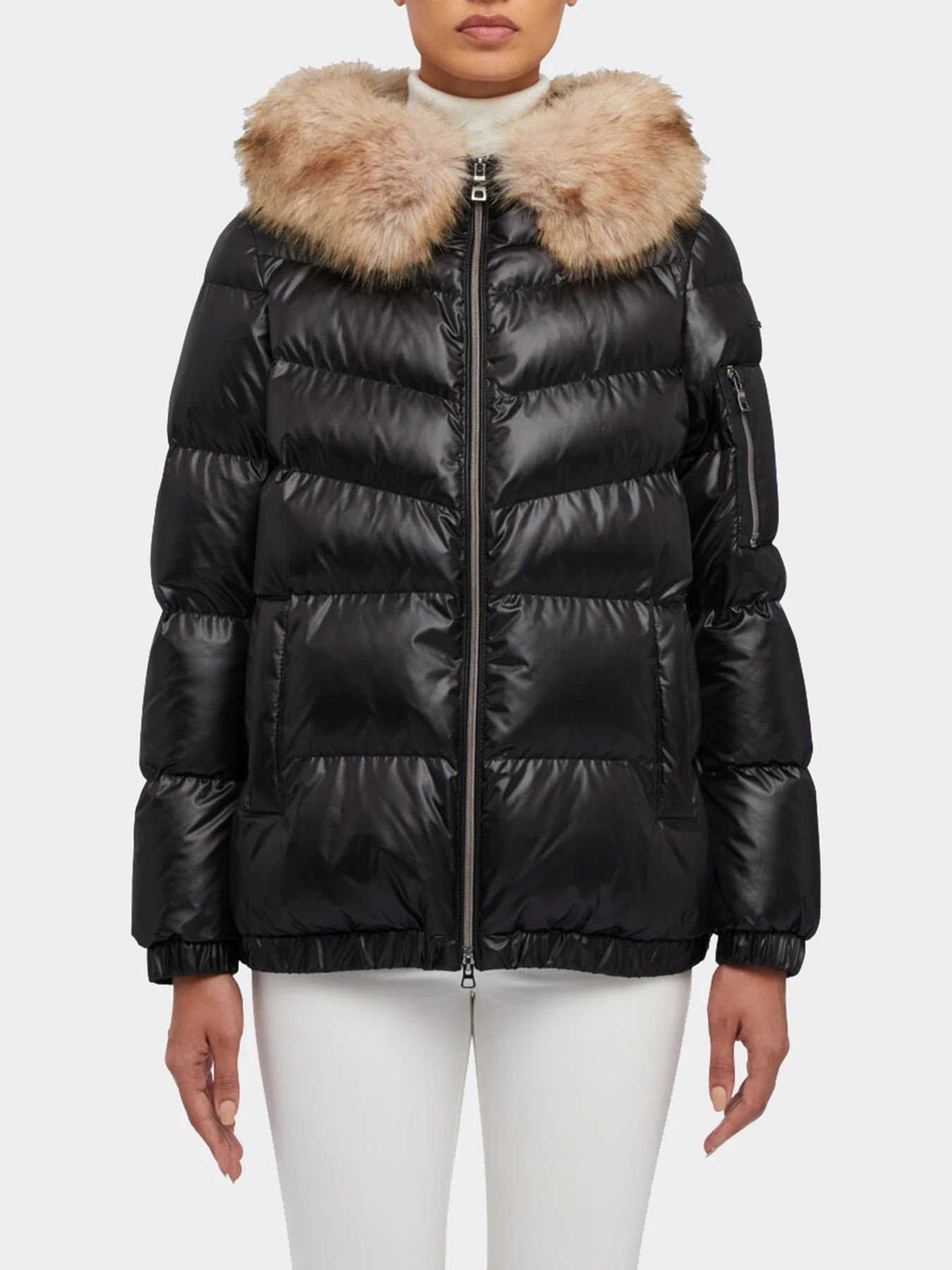 Куртки и дубленки Geox модель W3628S-T3013-F9000 Куртки и дубленки Geox модель W3628S-T3013-F9000 Фото