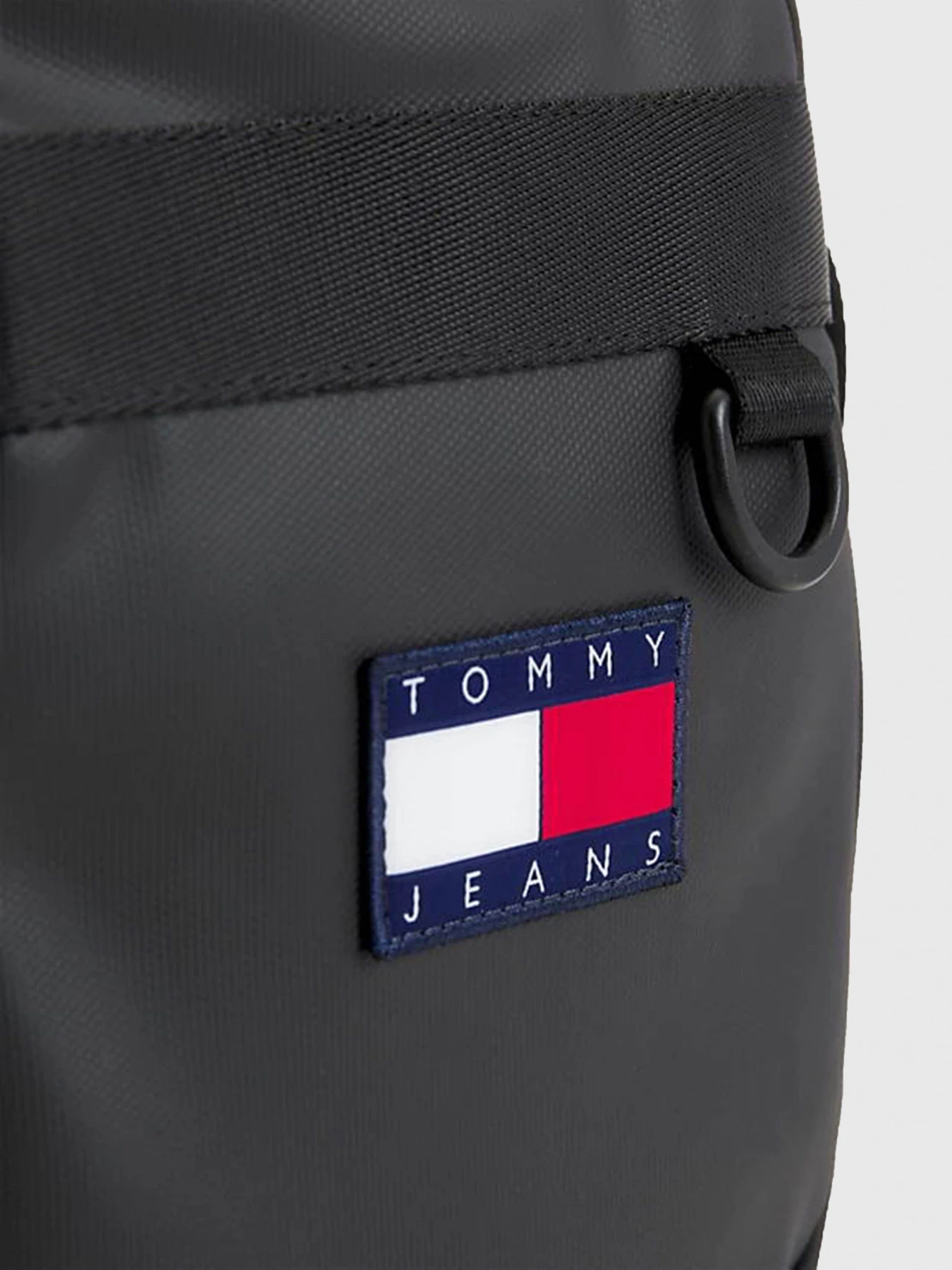 Сумки Tommy Hilfiger модель AM0AM11663-BDS Фото