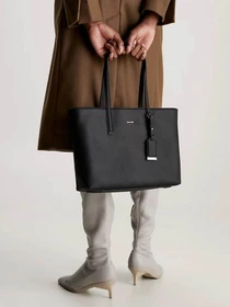 Сумки Calvin Klein модель K60K610736-BAX Фото