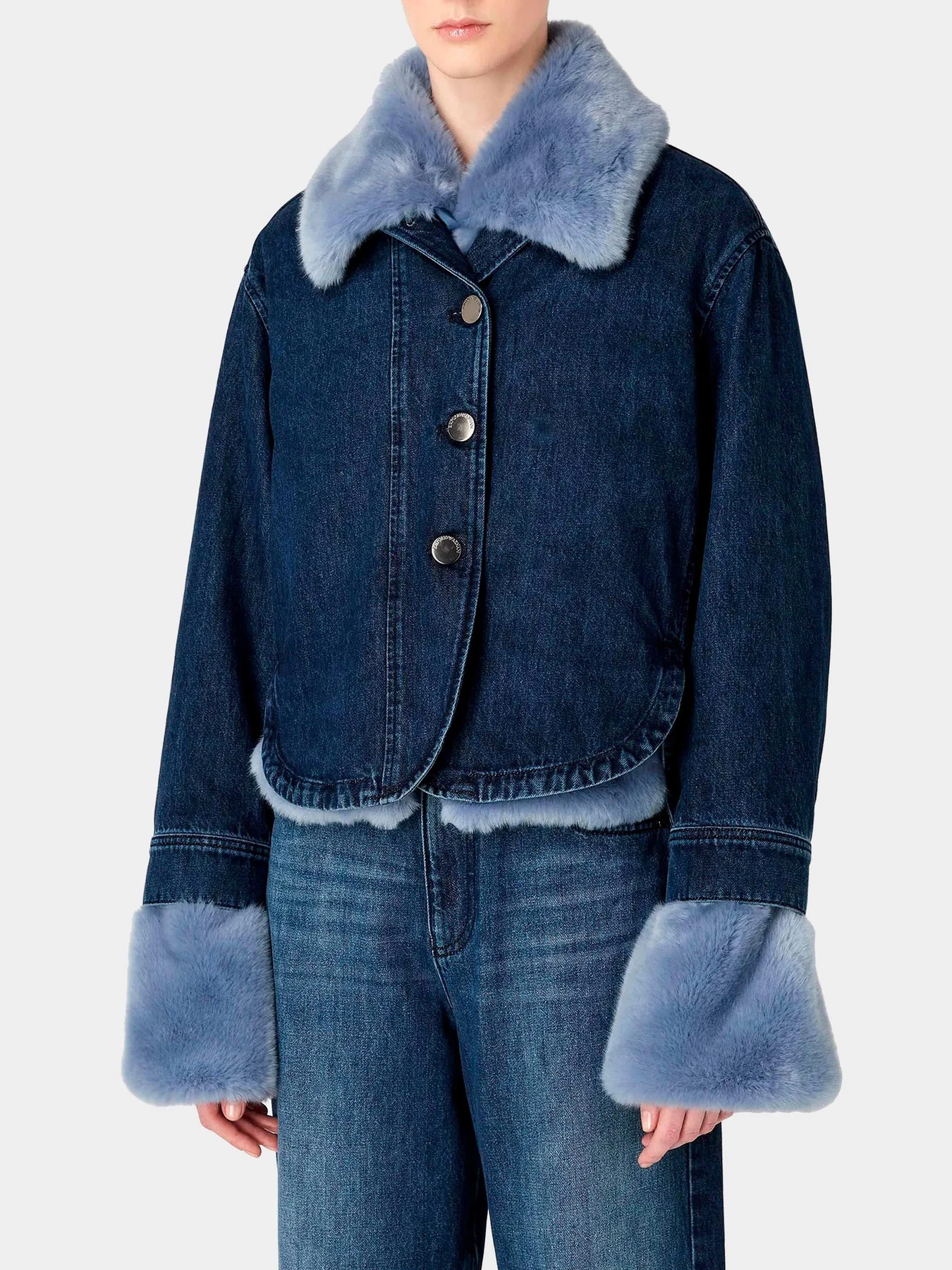 Куртки и дубленки Emporio Armani модель 6R2B94-2DACZ-0941 Куртки и дубленки Emporio Armani модель 6R2B94-2DACZ-0941 Фото