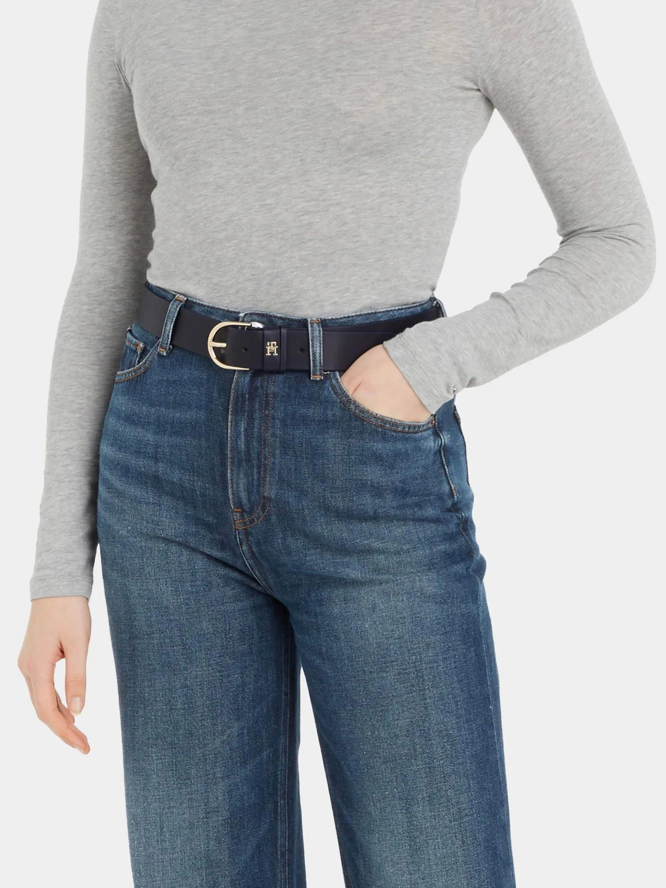 Ремни Tommy Hilfiger модель AW0AW15376-DW6 Ремни Tommy Hilfiger модель AW0AW15376-DW6 Фото