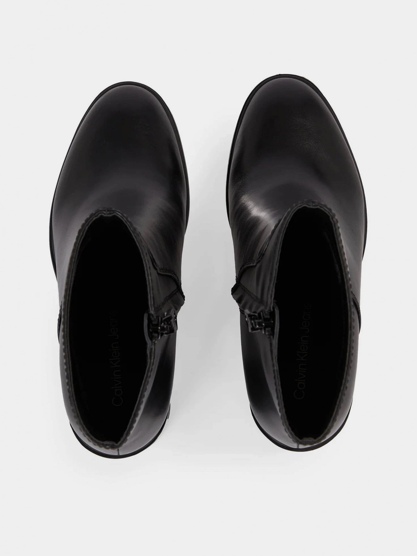 Ботинки и сапоги Calvin Klein модель YW0YW01259-0GT Ботинки и сапоги Calvin Klein модель YW0YW01259-0GT Фото