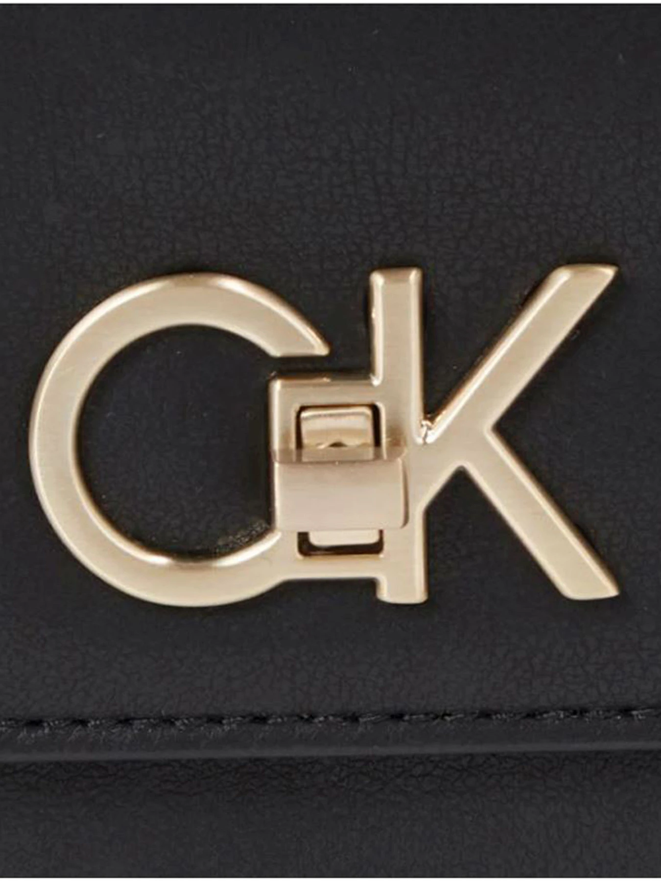 Сумки Calvin Klein модель K60K611084-BAX Сумки Calvin Klein модель K60K611084-BAX Фото