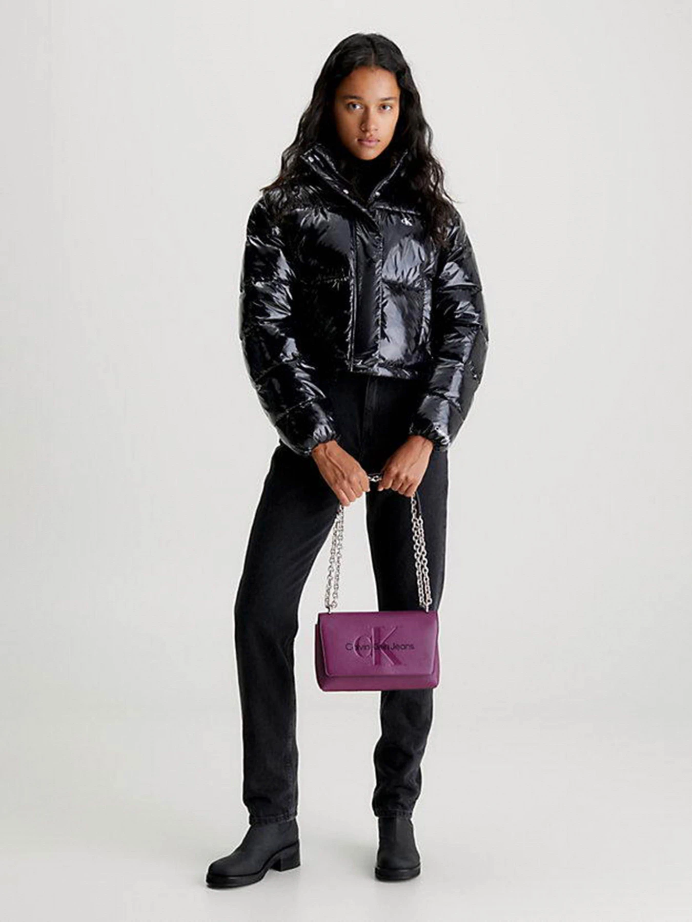 Сумки Calvin Klein модель K60K607198-VAC Сумки Calvin Klein модель K60K607198-VAC Фото