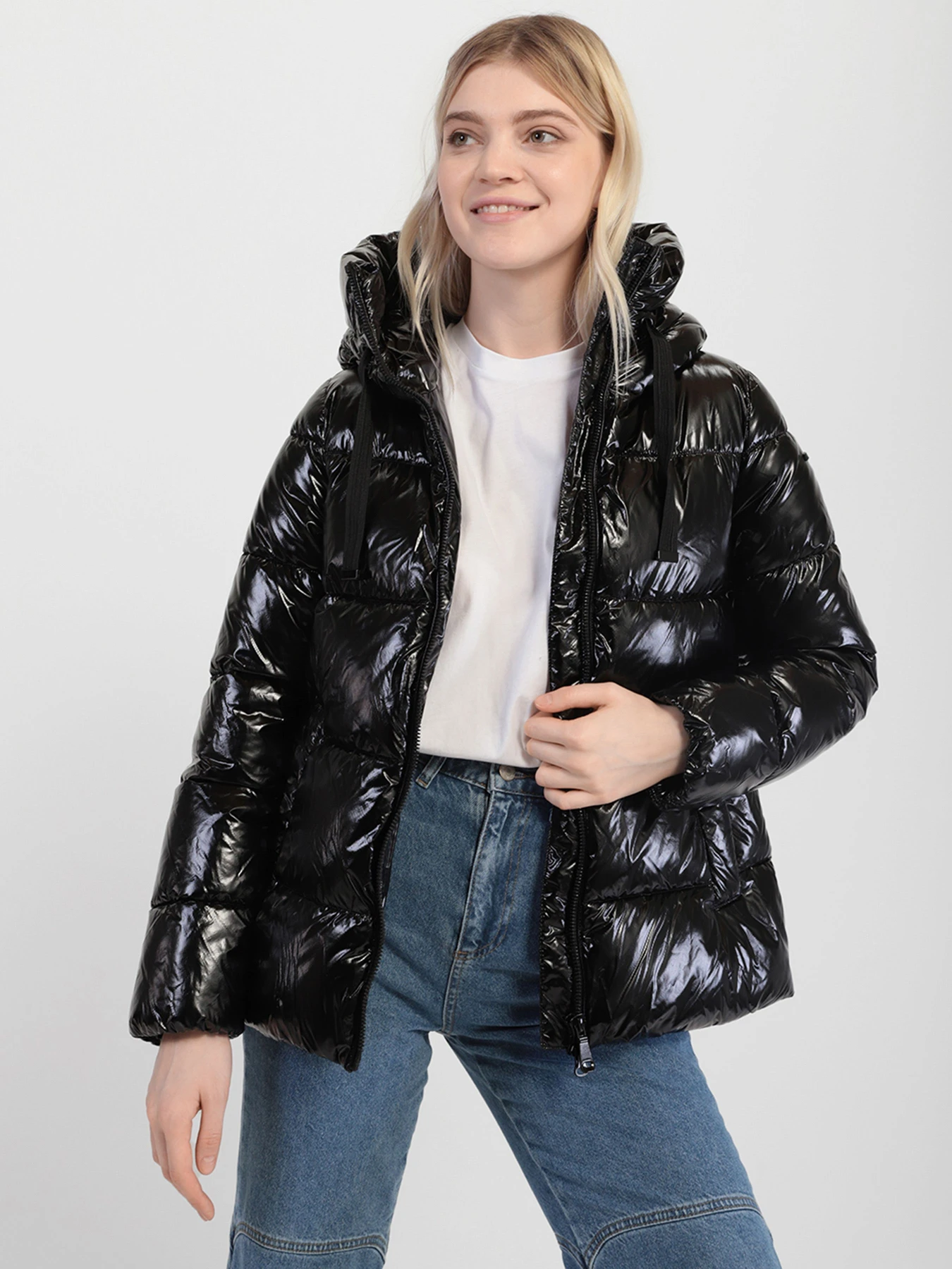 Куртки и дубленки Geox модель W1428P-T2886-F9000 Куртки и дубленки Geox модель W1428P-T2886-F9000 Фото