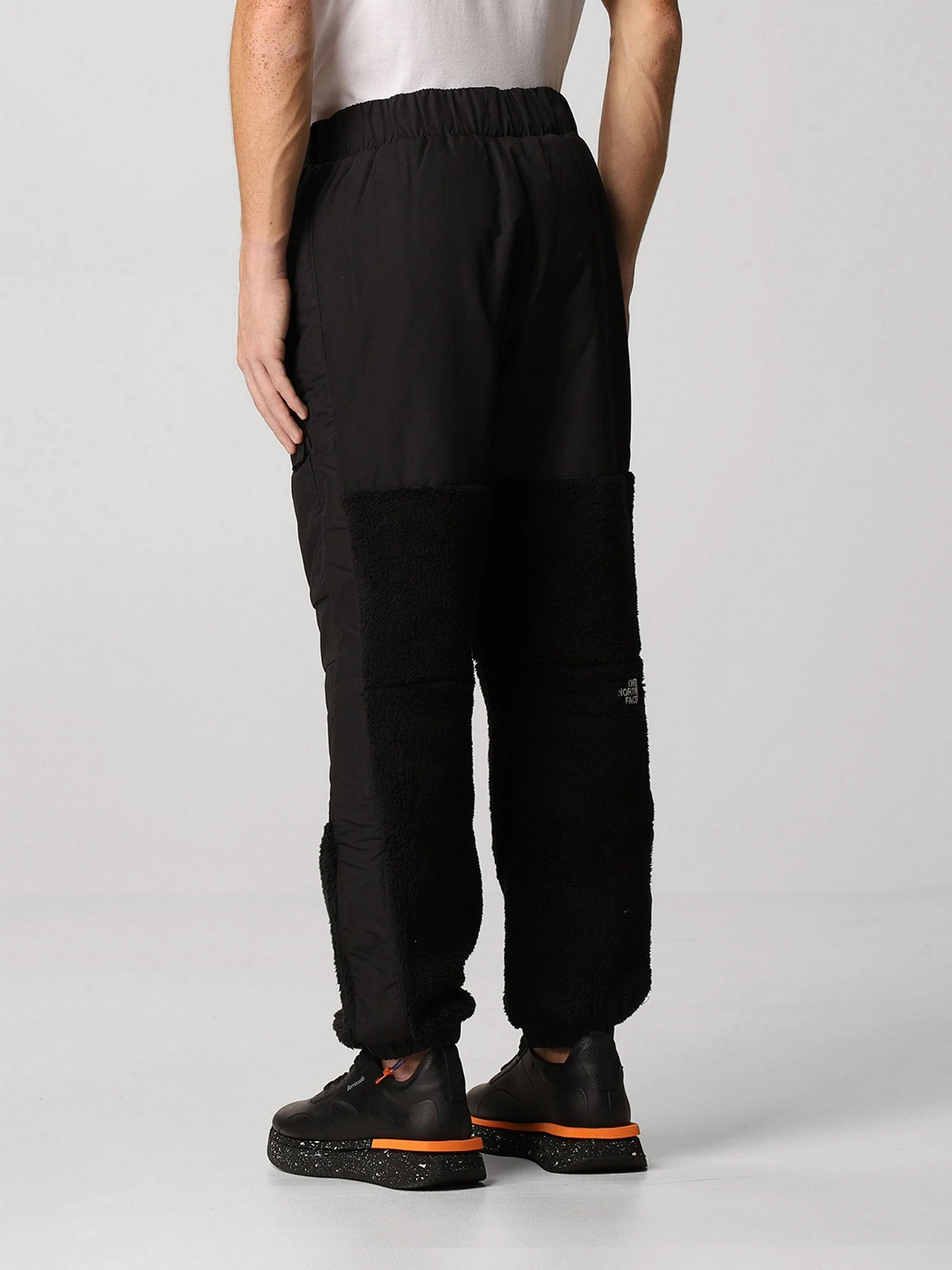 Брюки The North Face модель NF0A5IC6JK31 Брюки The North Face модель NF0A5IC6JK31 Фото