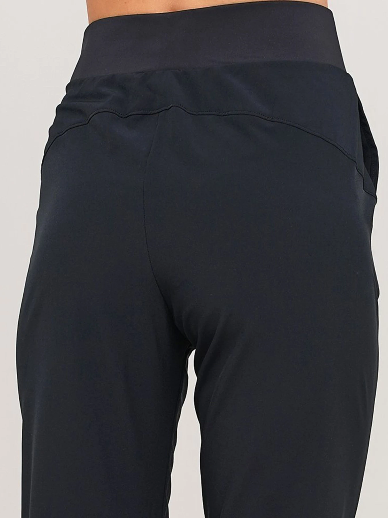 Брюки NIKE модель CU4321-010 Брюки NIKE модель CU4321-010 Фото