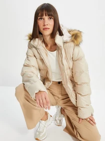 Куртки и дубленки Trendyol модель TWOAW22MO0275/Bej Фото