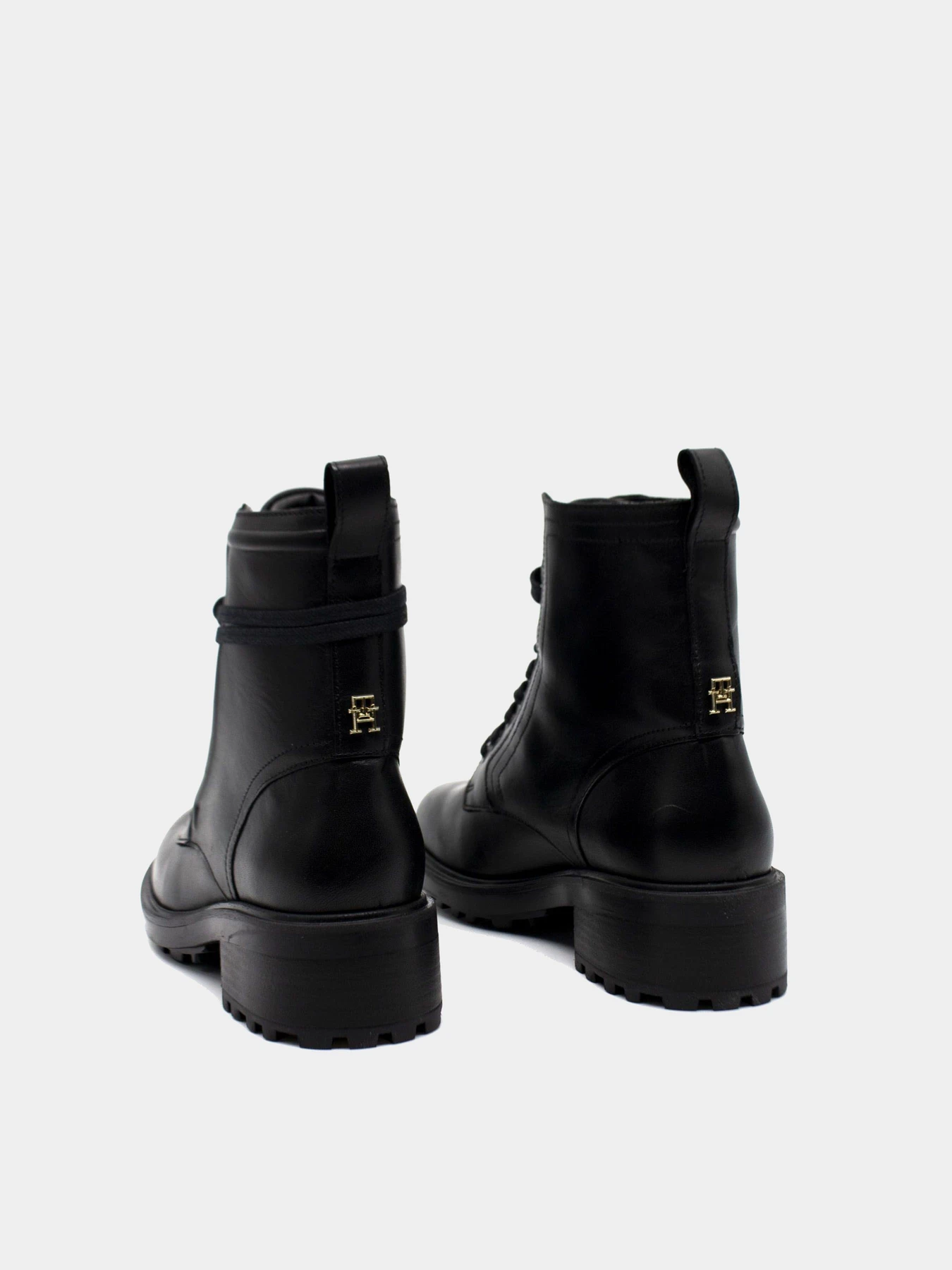 Ботинки и сапоги Tommy Hilfiger модель FW0FW07355-BDS Ботинки и сапоги Tommy Hilfiger модель FW0FW07355-BDS Фото