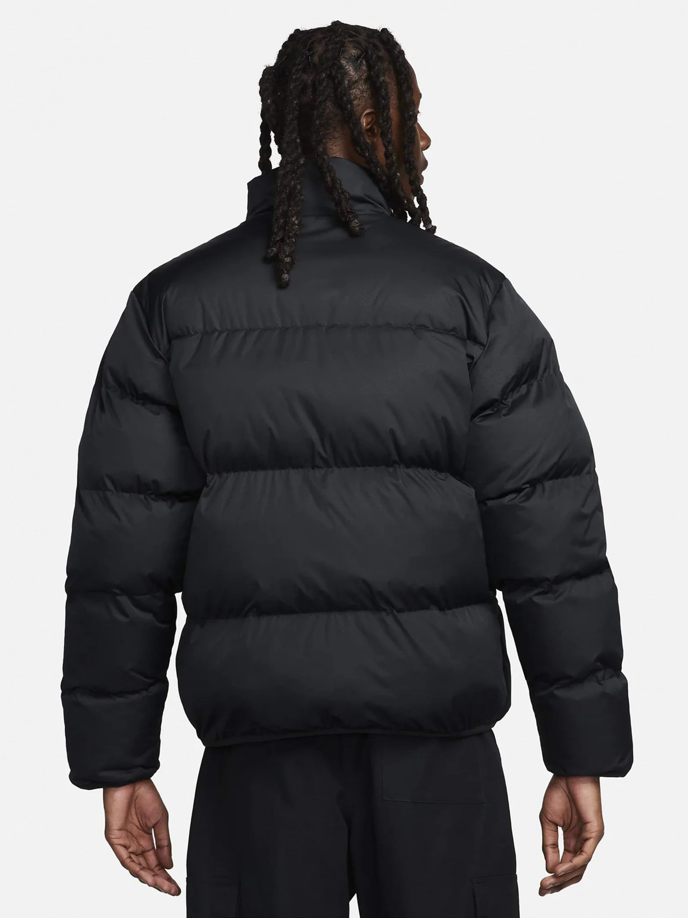 Куртки и дубленки NIKE модель FB7368-010 Куртки и дубленки NIKE модель FB7368-010 Фото
