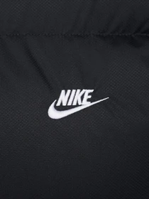 Куртки и дубленки NIKE модель FB7368-010 Фото