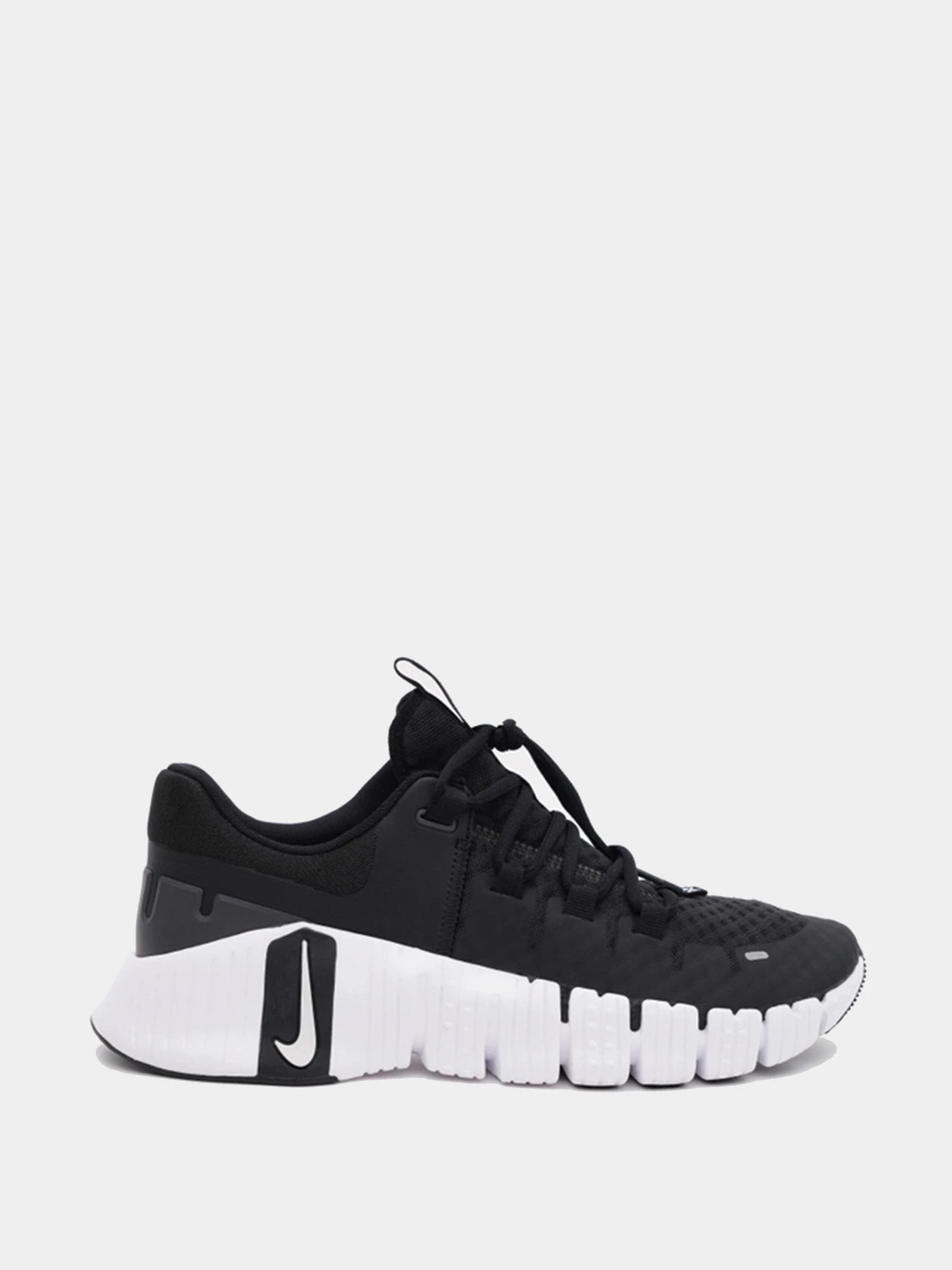Кроссовки NIKE модель DV3949-001 Кроссовки NIKE модель DV3949-001 Фото