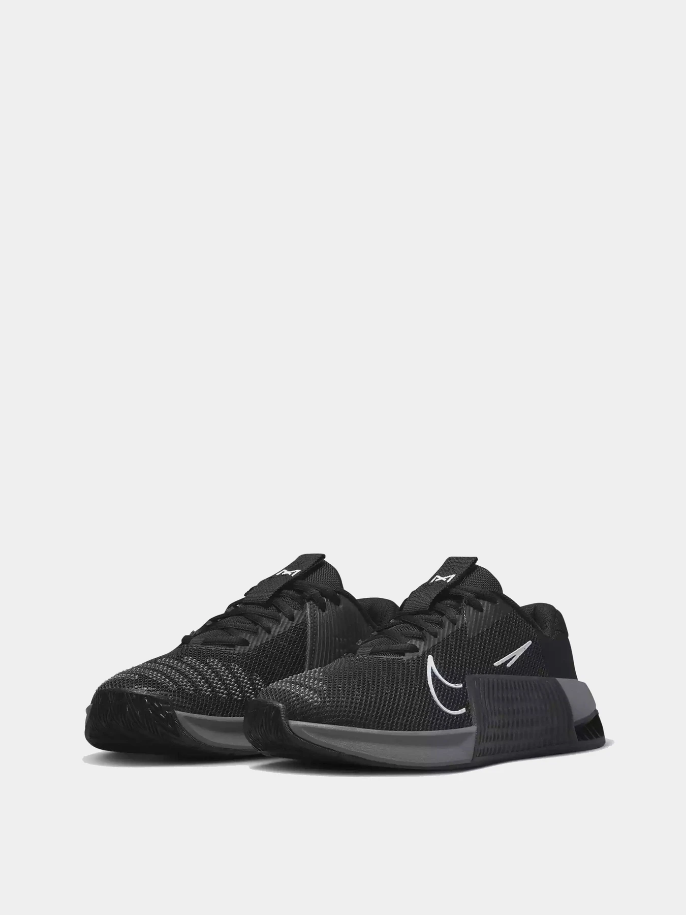 Кроссовки NIKE модель DZ2537-001 Кроссовки NIKE модель DZ2537-001 Фото