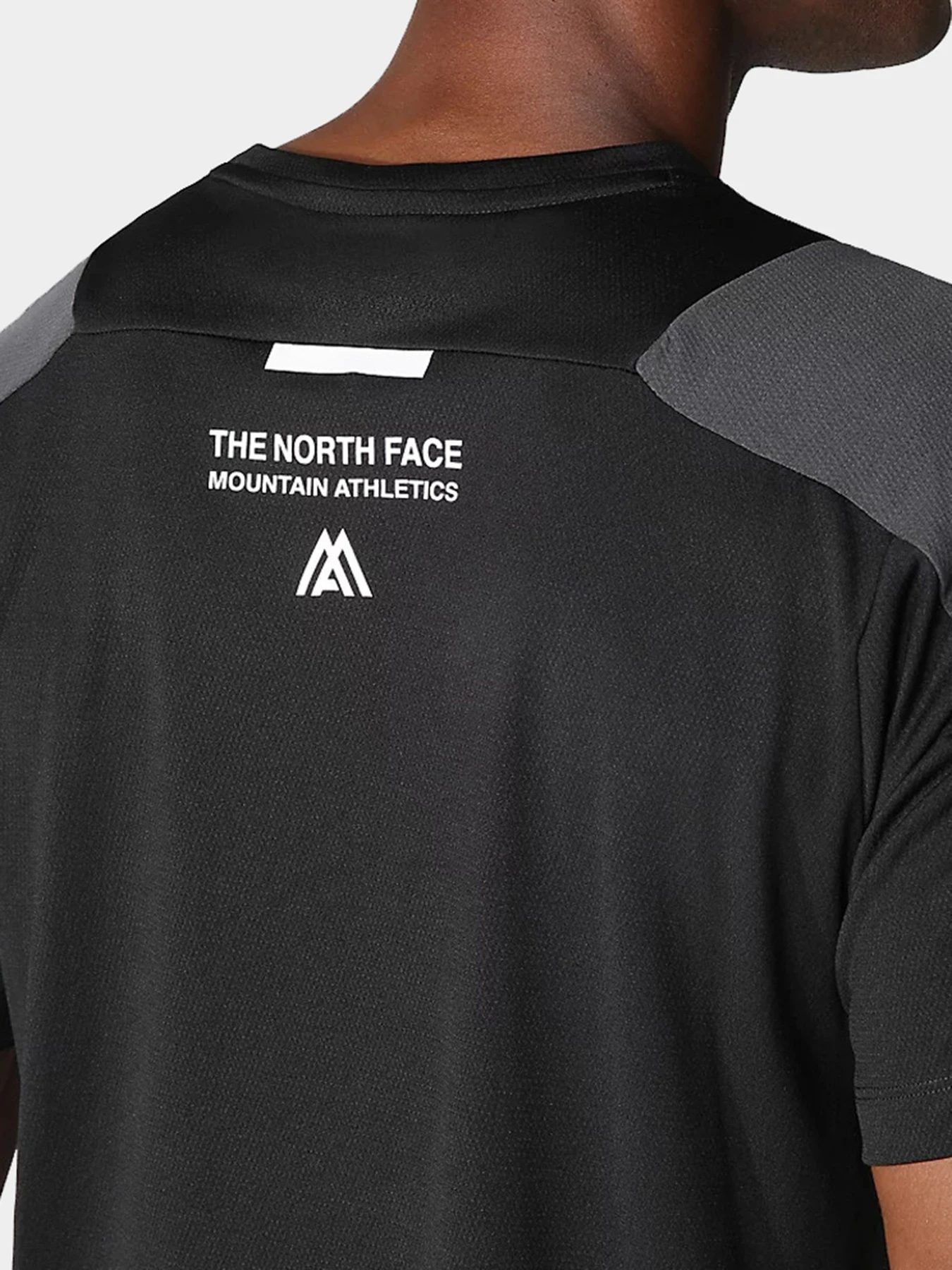 Футболки и поло The North Face модель NF0A823VKT01 Футболки и поло The North Face модель NF0A823VKT01 Фото