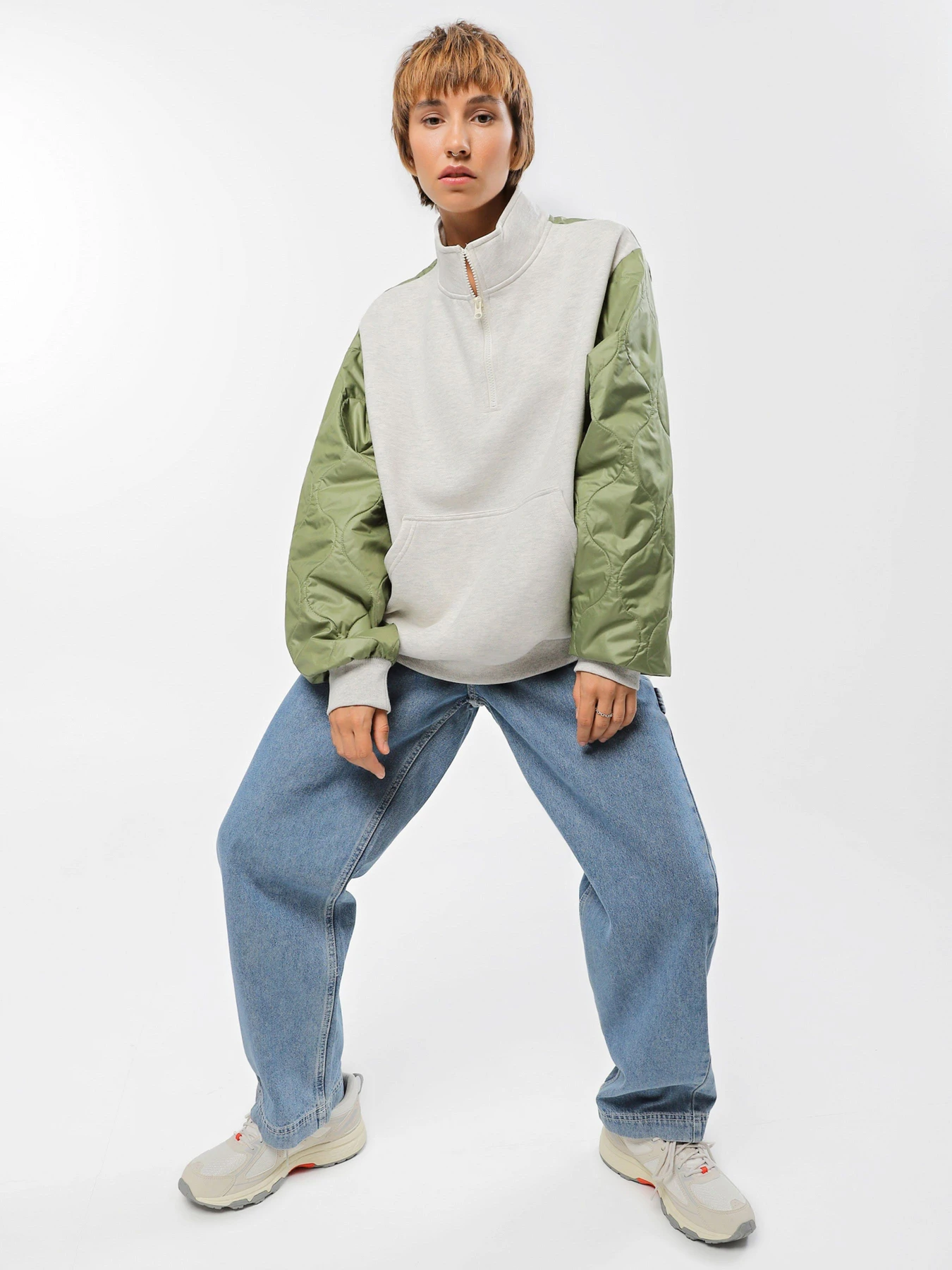 Худи и свитшоты Vans модель VN000A6JOHC1 Худи и свитшоты Vans модель VN000A6JOHC1 Фото