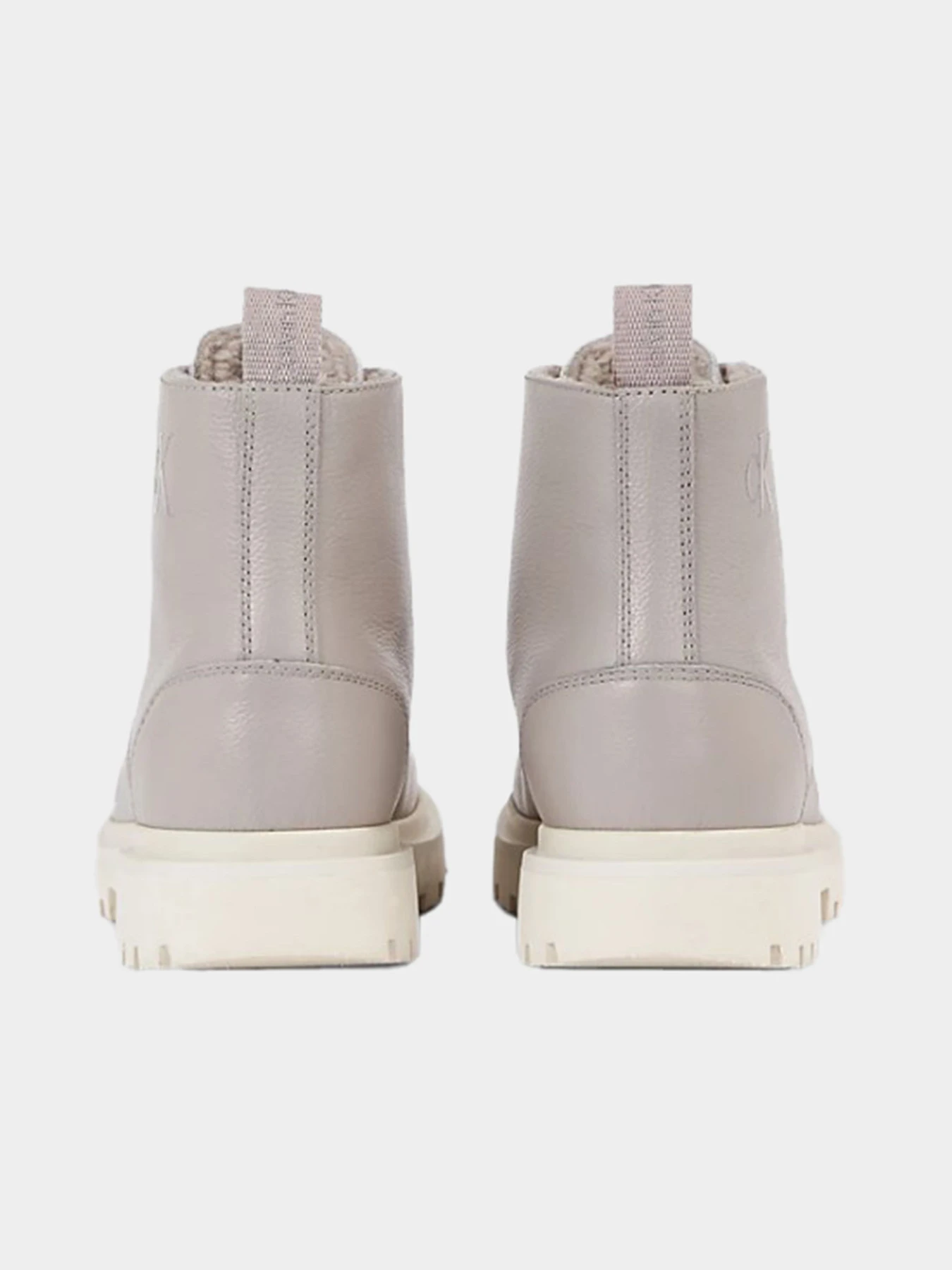 Ботинки и сапоги Calvin Klein модель YW0YW01147-PQ1 Ботинки и сапоги Calvin Klein модель YW0YW01147-PQ1 Фото
