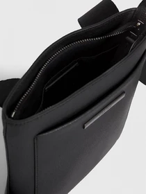 Сумки Calvin Klein модель K50K510803-BAX Фото