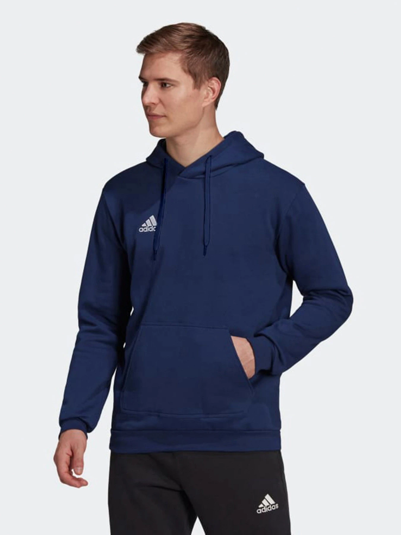 Худи и свитшоты Adidas модель H57513 Худи и свитшоты Adidas модель H57513 Фото