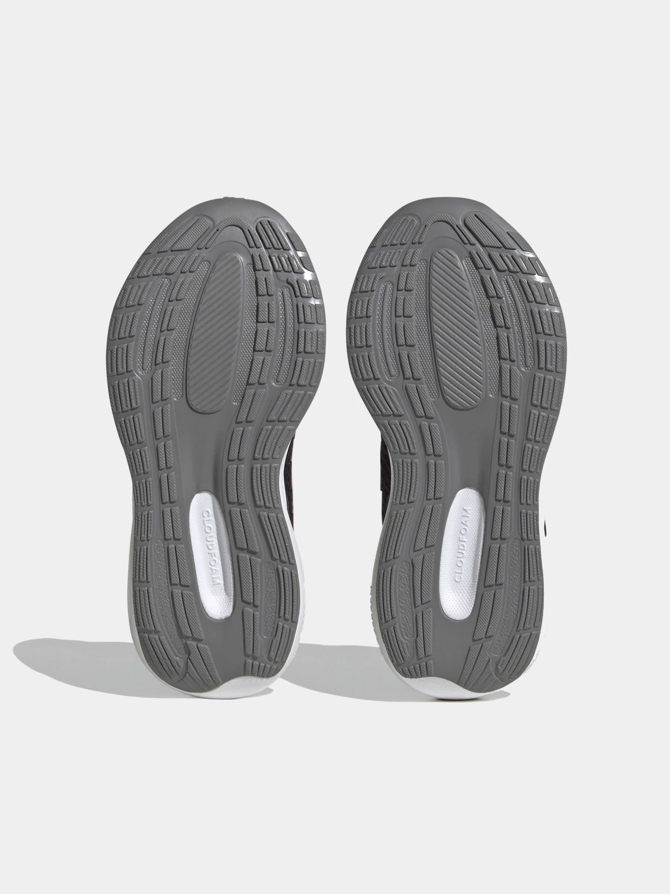 Кроссовки Adidas модель HP5875 Кроссовки Adidas модель HP5875 Фото