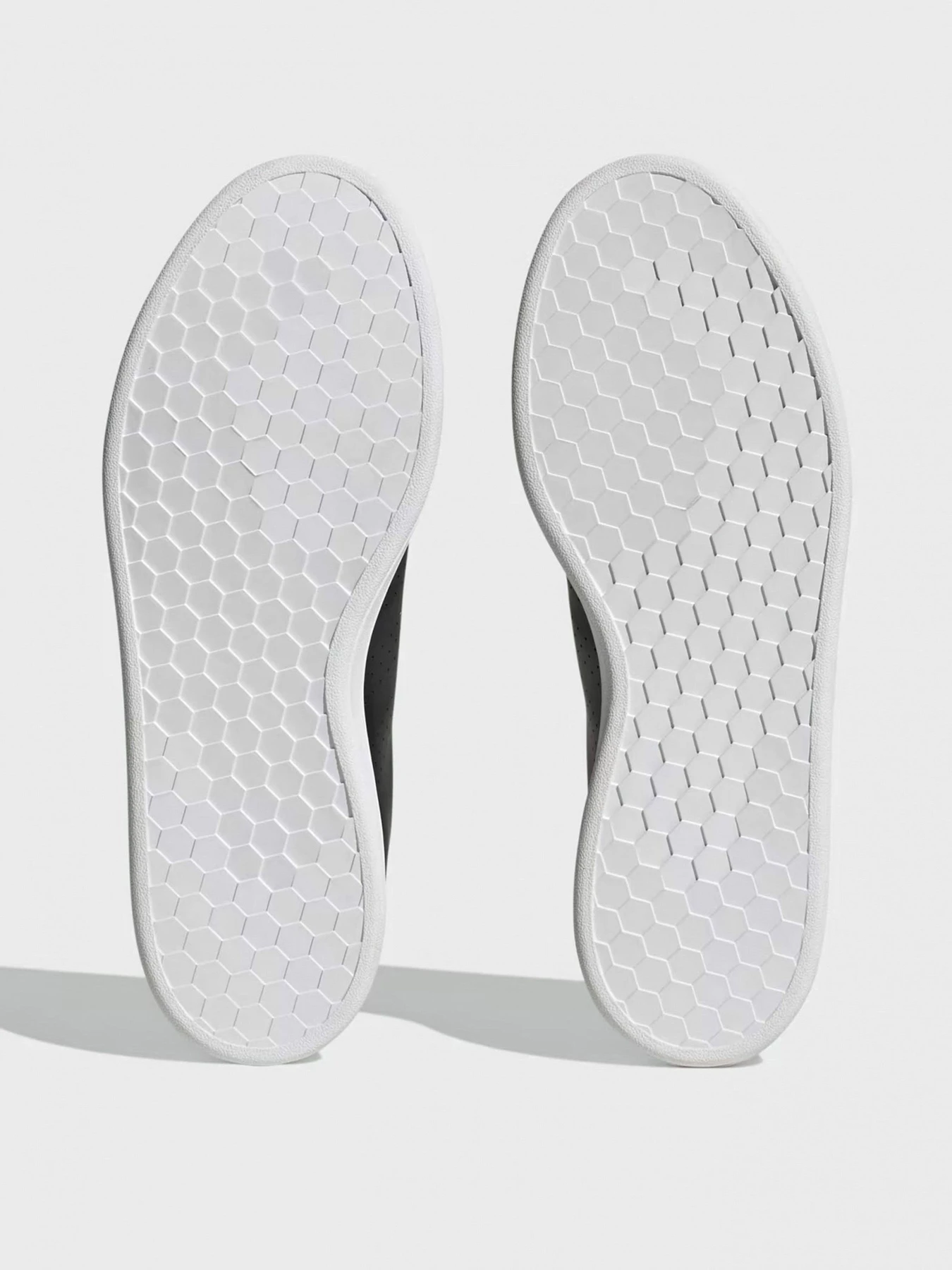 Кеды Adidas модель ID9630 Кеды Adidas модель ID9630 Фото