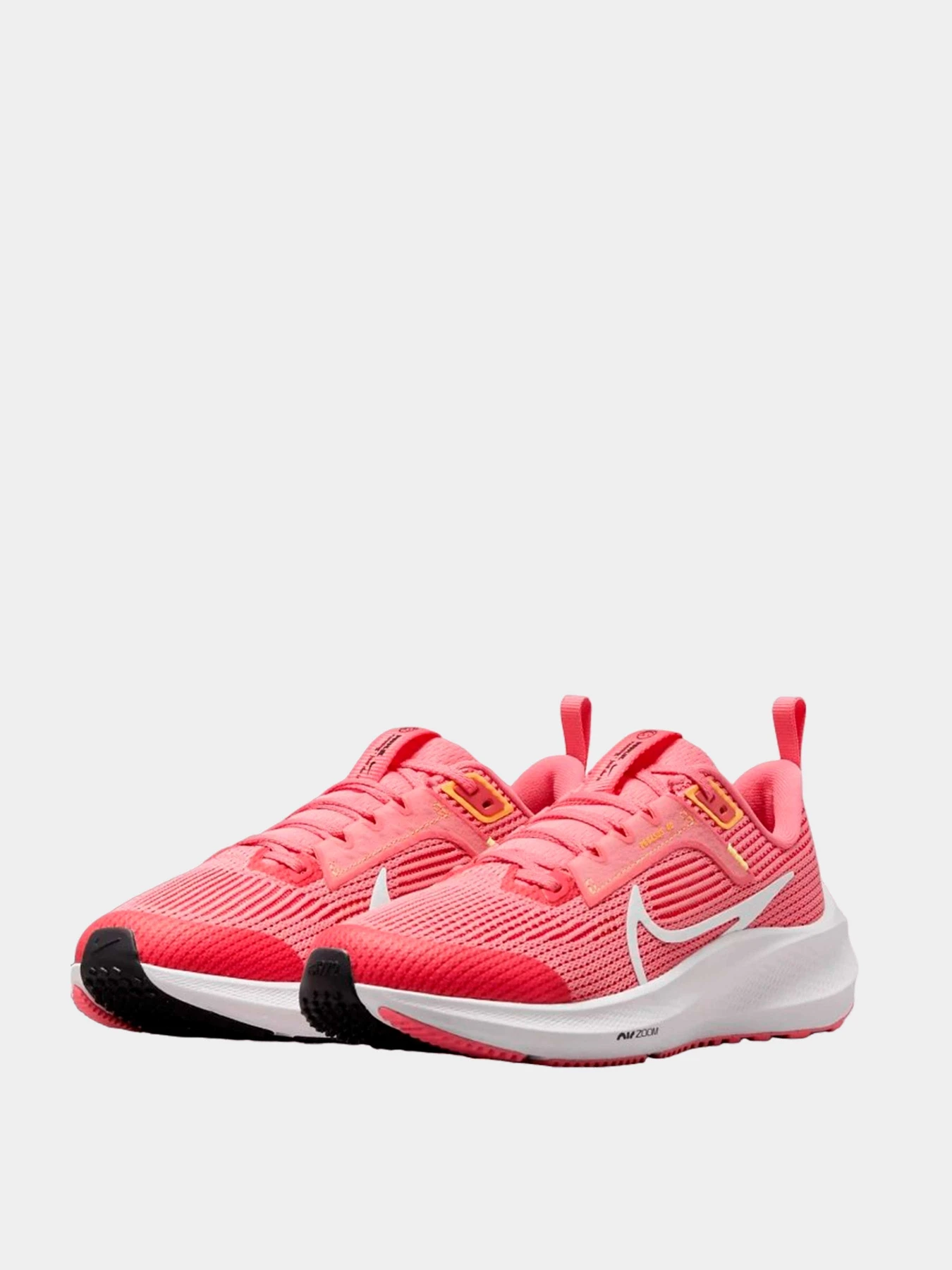 Кроссовки NIKE модель DX2498-600 Кроссовки NIKE модель DX2498-600 Фото