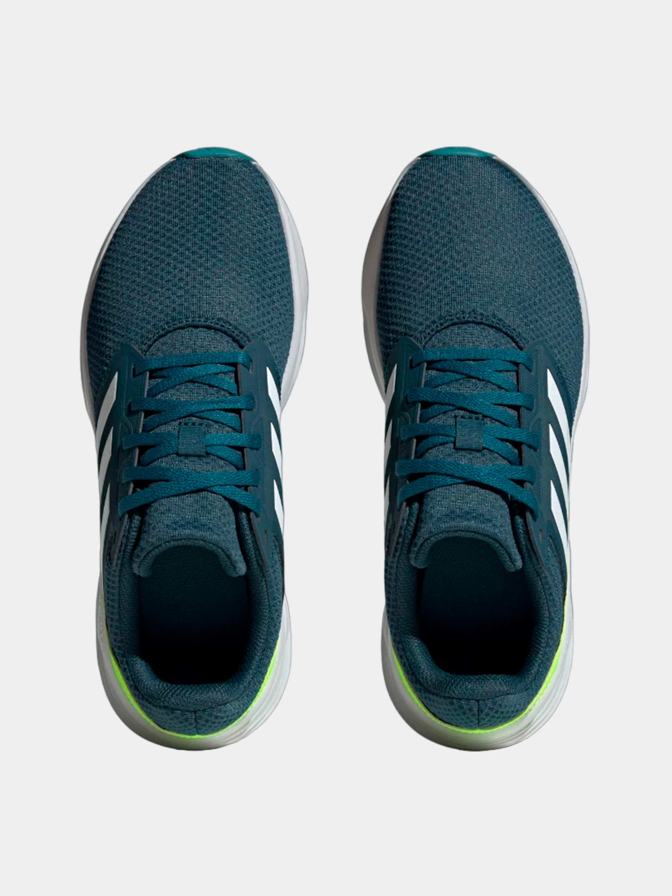 Кроссовки Adidas модель IE1977 Кроссовки Adidas модель IE1977 Фото
