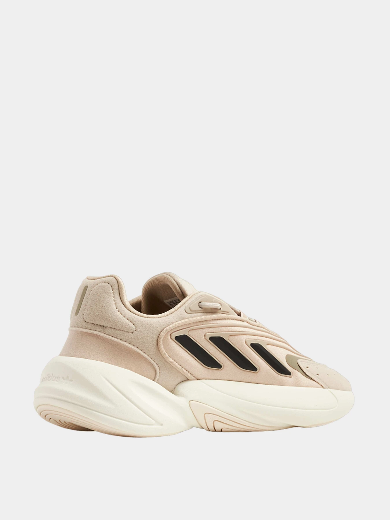 Кроссовки Adidas модель IE9533 Кроссовки Adidas модель IE9533 Фото