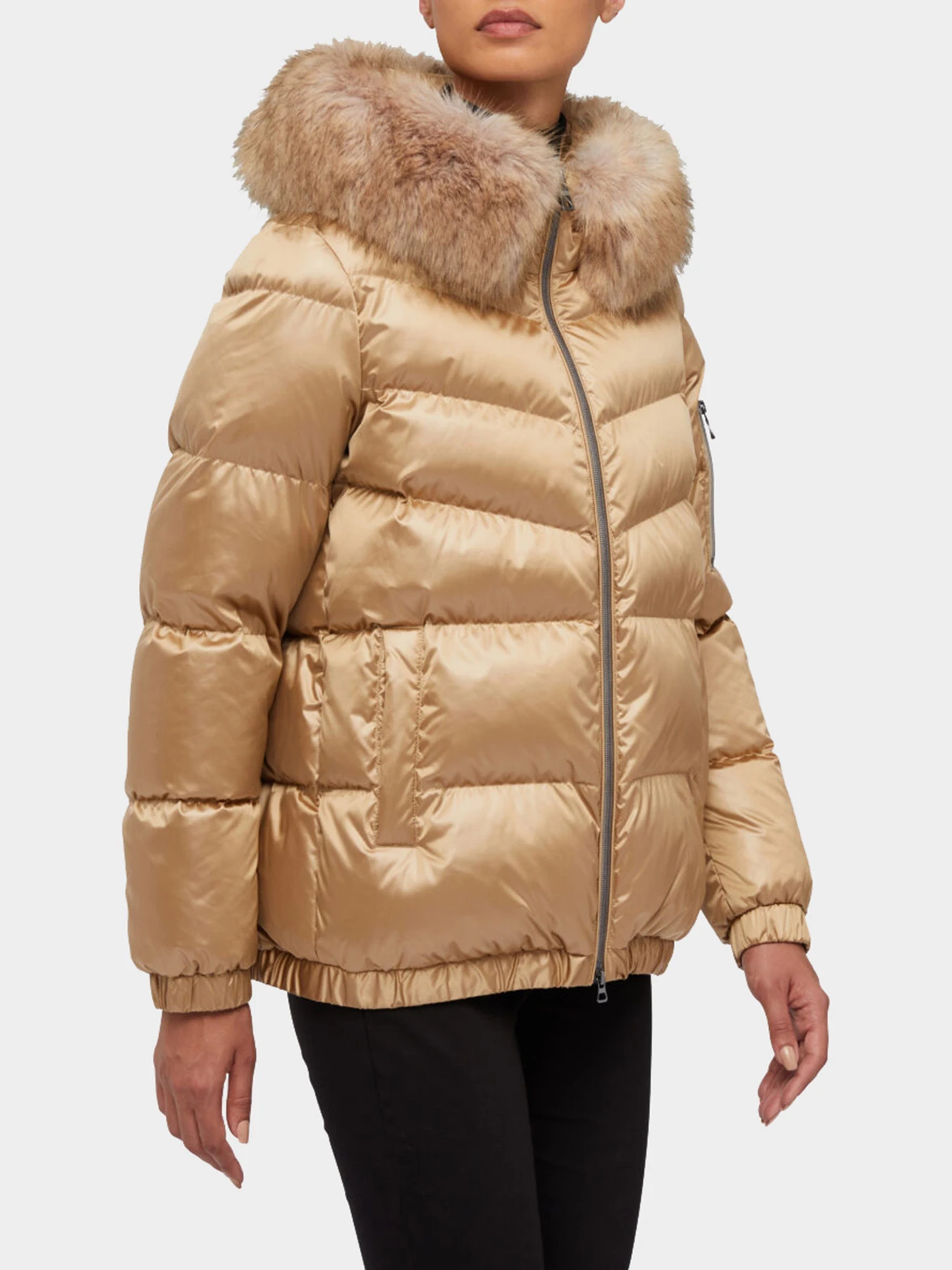 Куртки и дубленки Geox модель W3628S-T3013-F5233 Куртки и дубленки Geox модель W3628S-T3013-F5233 Фото