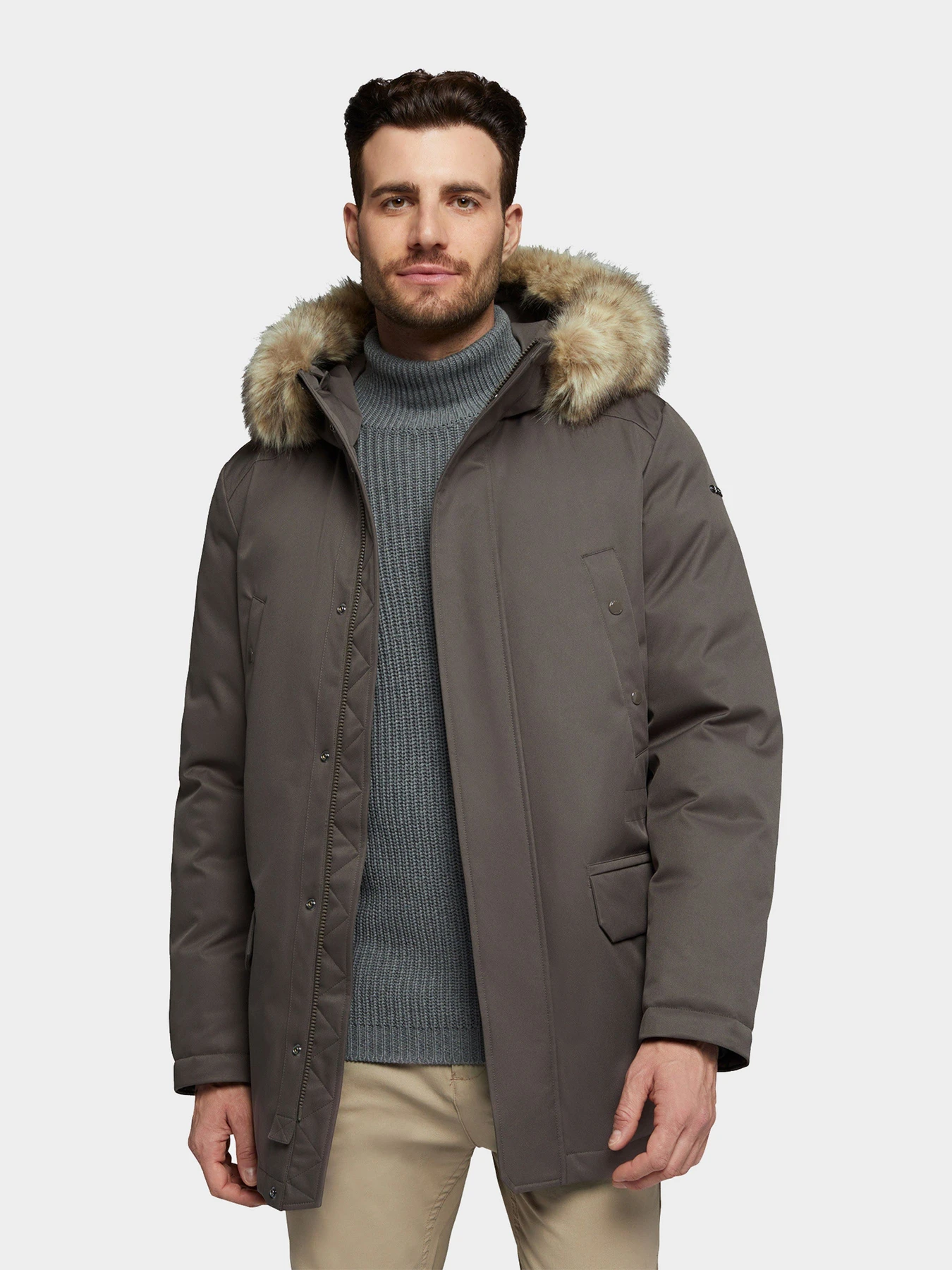 Куртки и дубленки Geox модель M3628F-T2951-F6221 Куртки и дубленки Geox модель M3628F-T2951-F6221 Фото