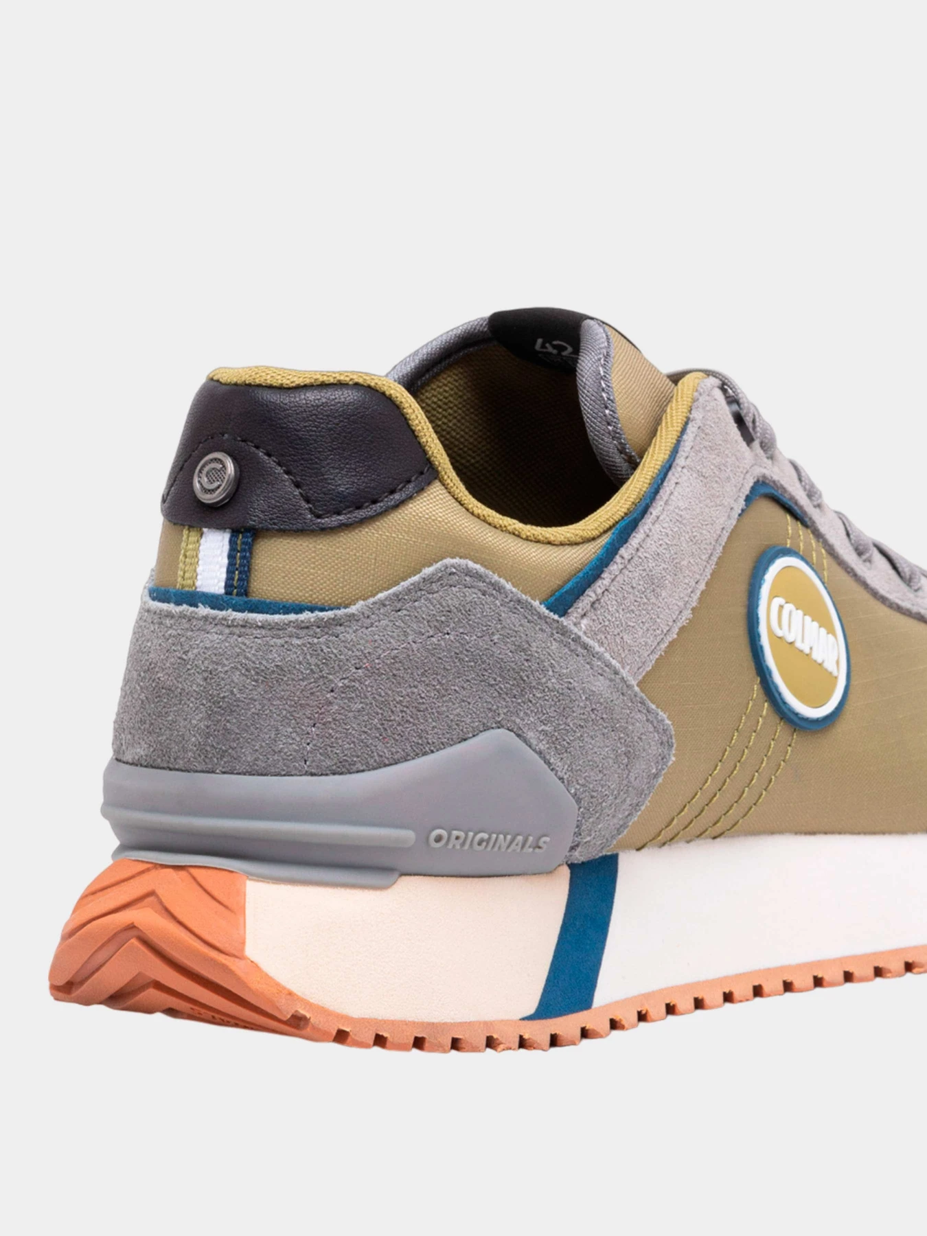 Кроссовки Colmar модель TRAVIS PLUS-S-024 Кроссовки Colmar модель TRAVIS PLUS-S-024 Фото