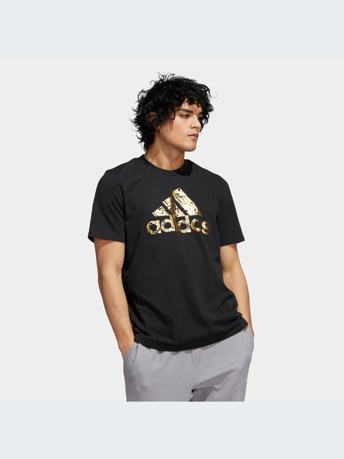 Футболки и поло Adidas Graphics модель HK9157-KZ Футболки и поло Adidas Graphics модель HK9157-KZ Фото
