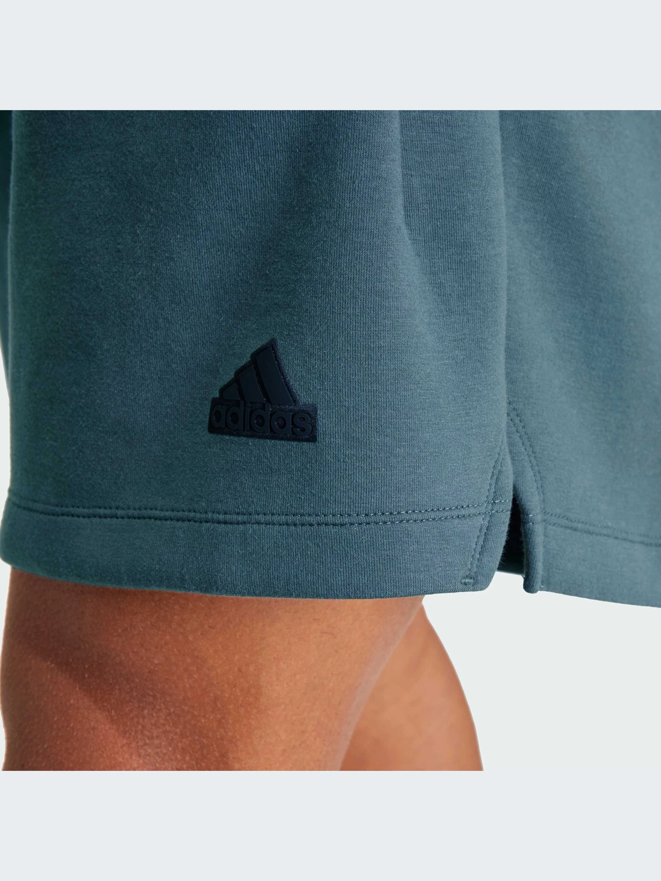 Шорты Adidas ZNE модель IS8359-KZ Шорты Adidas ZNE модель IS8359-KZ Фото