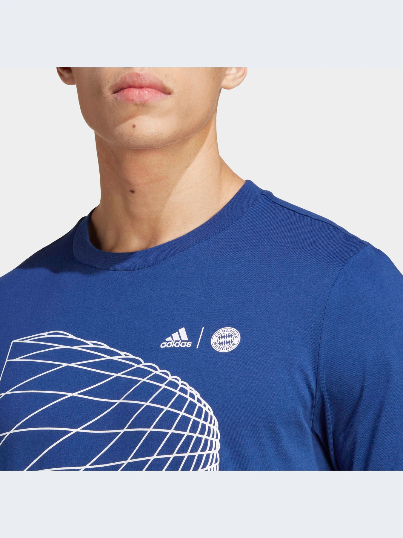 Футболки и поло Adidas модель HT8829-KZ Футболки и поло Adidas модель HT8829-KZ Фото