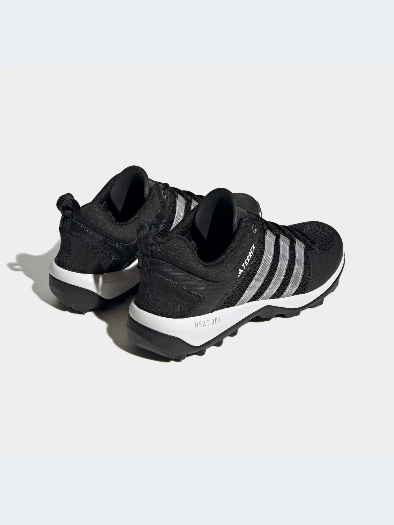 Кроссовки Adidas модель HP8634-KZ Кроссовки Adidas модель HP8634-KZ Фото