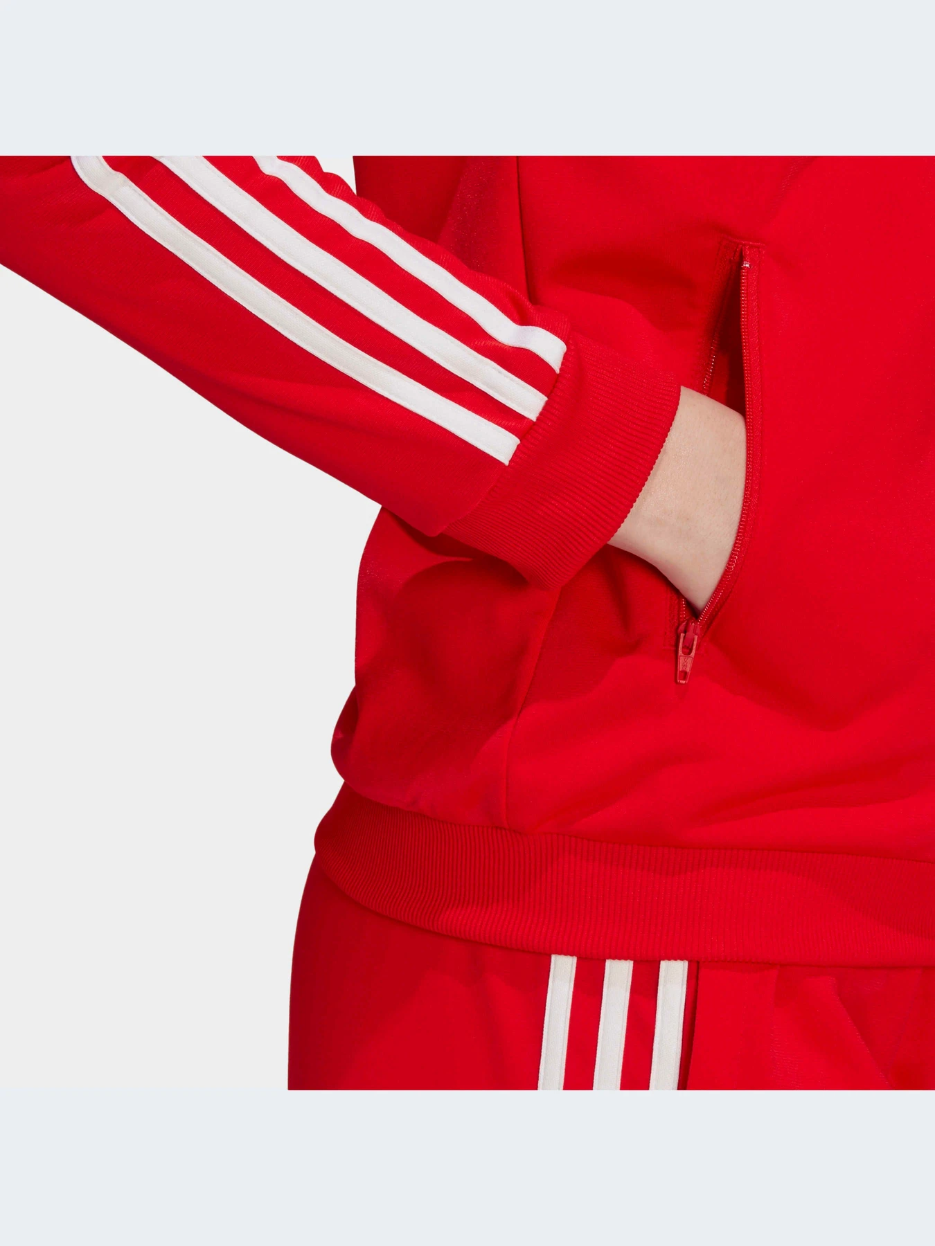 Костюмы Adidas модель H10157-KZ Костюмы Adidas модель H10157-KZ Фото